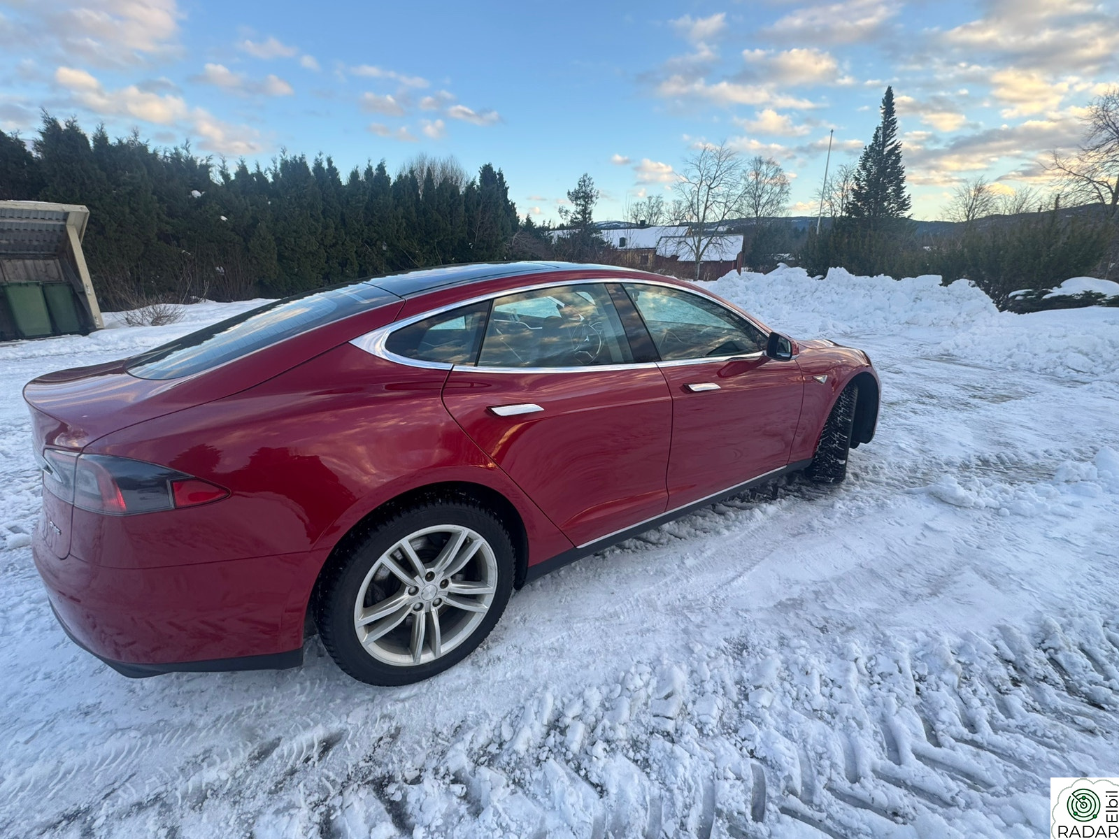 TESLA MOTORS MODEL S 85P Performance