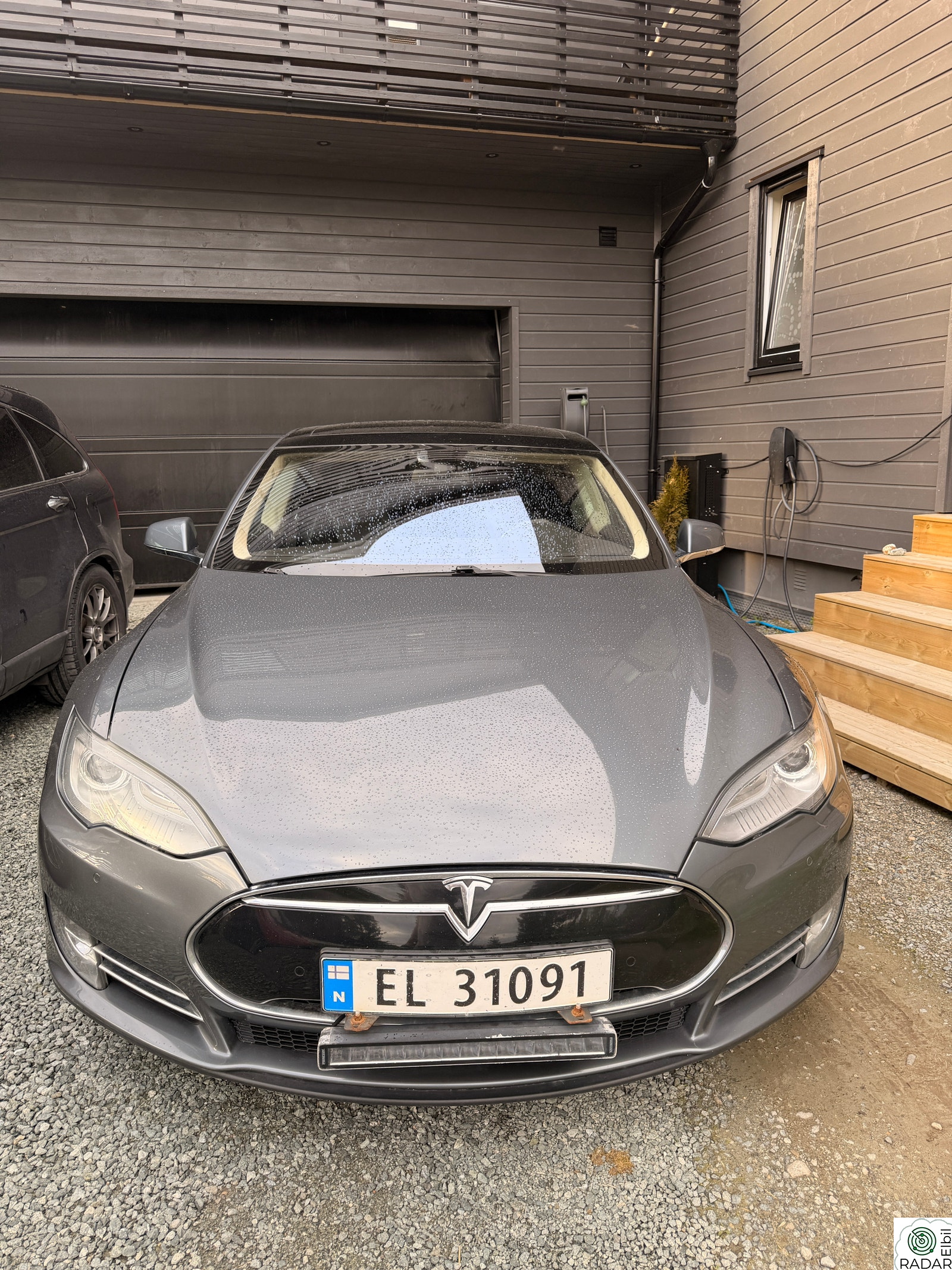 TESLA MOTORS MODEL S 85P Performance