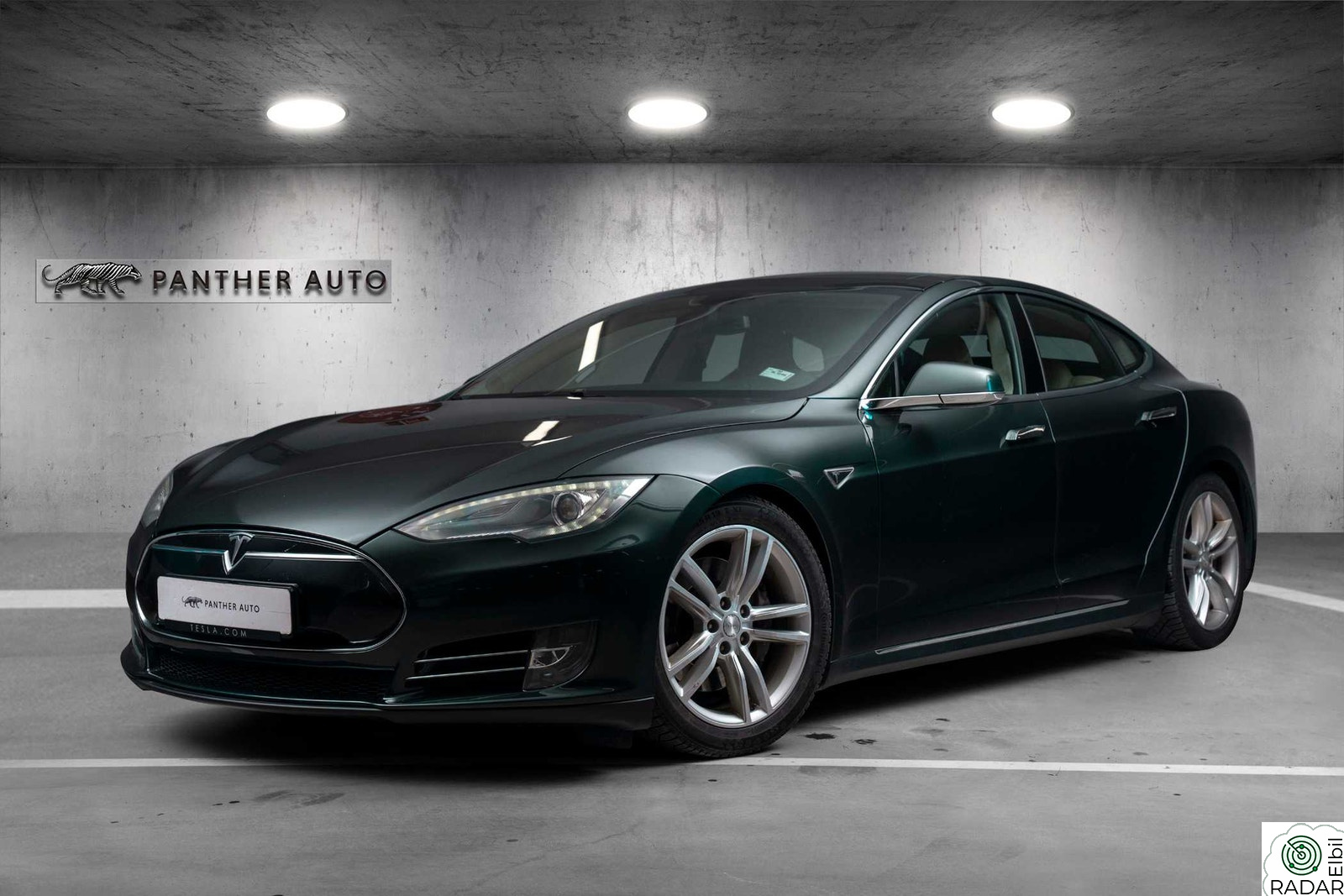 TESLA MOTORS MODEL S P85 | Gratis lading | Luft | Skinn | Soltak