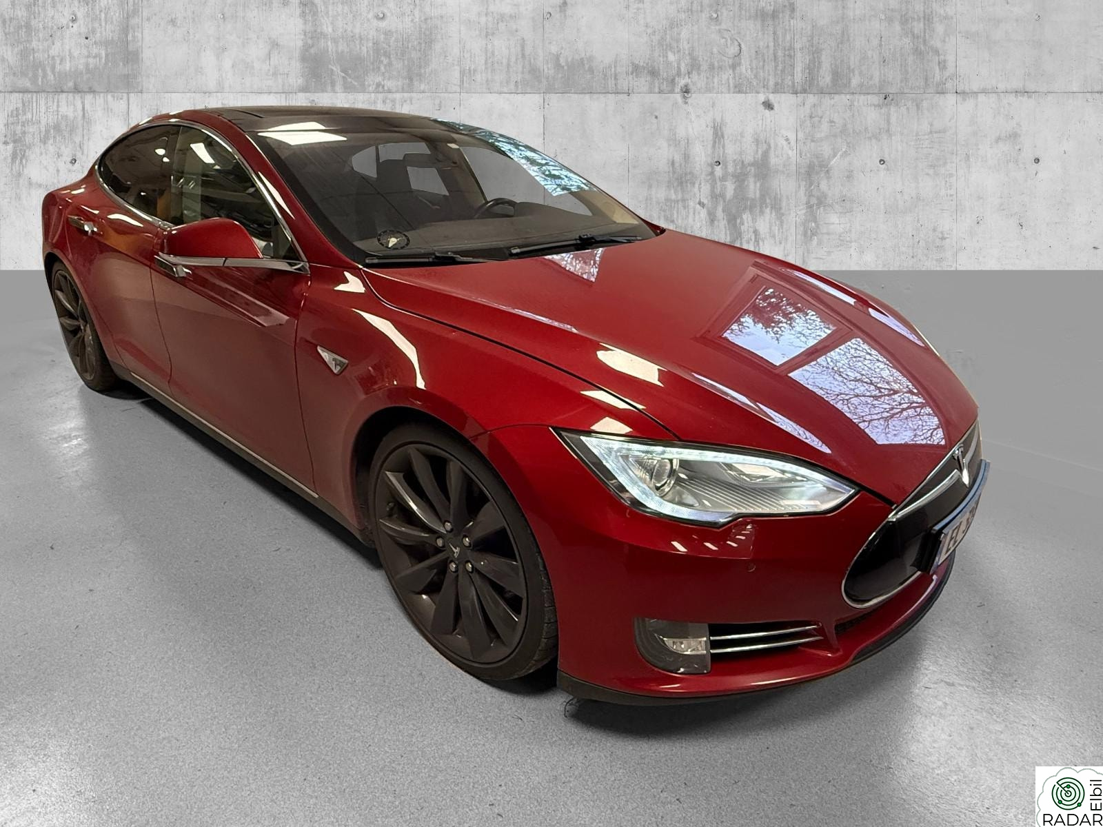 TESLA MOTORS MODEL S P85 PERFORMANCE // CCS, Vinter, HiFi - GRATIS LADING!!