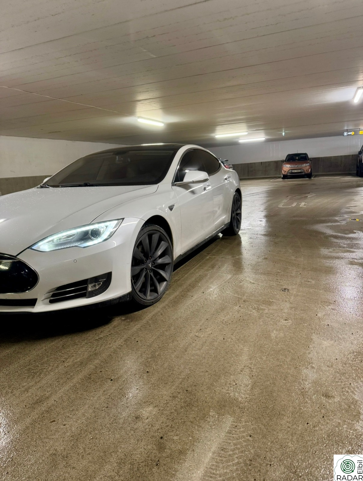 TESLA MOTORS MODEL S P85+ Performance