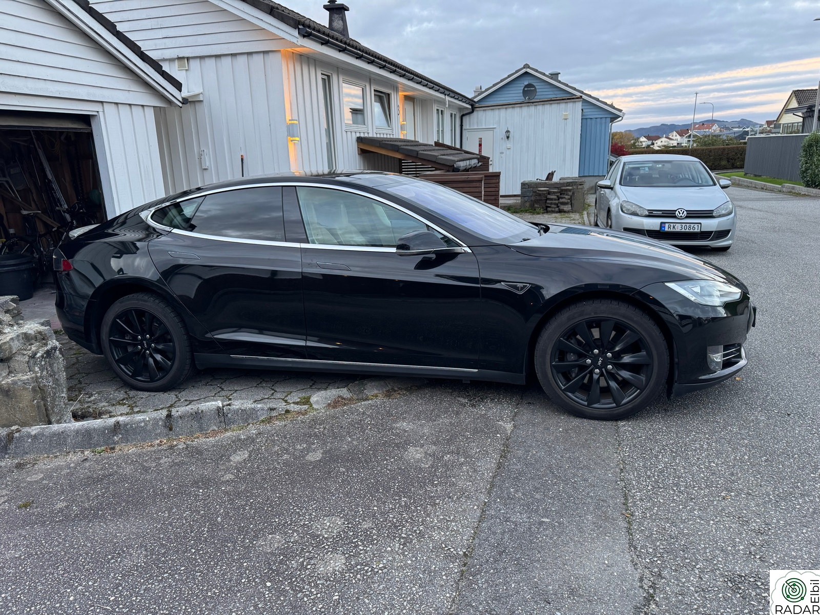 TESLA MOTORS MODEL S P85