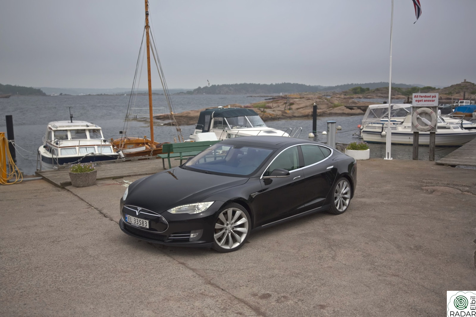 TESLA MOTORS MODEL S 85