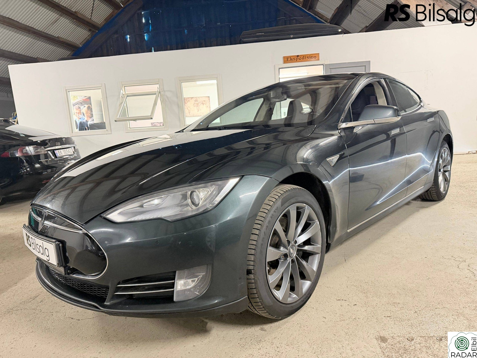 TESLA MOTORS MODEL S P85/CCS/SKINN/VINTERPAKKE/VELHOLDT