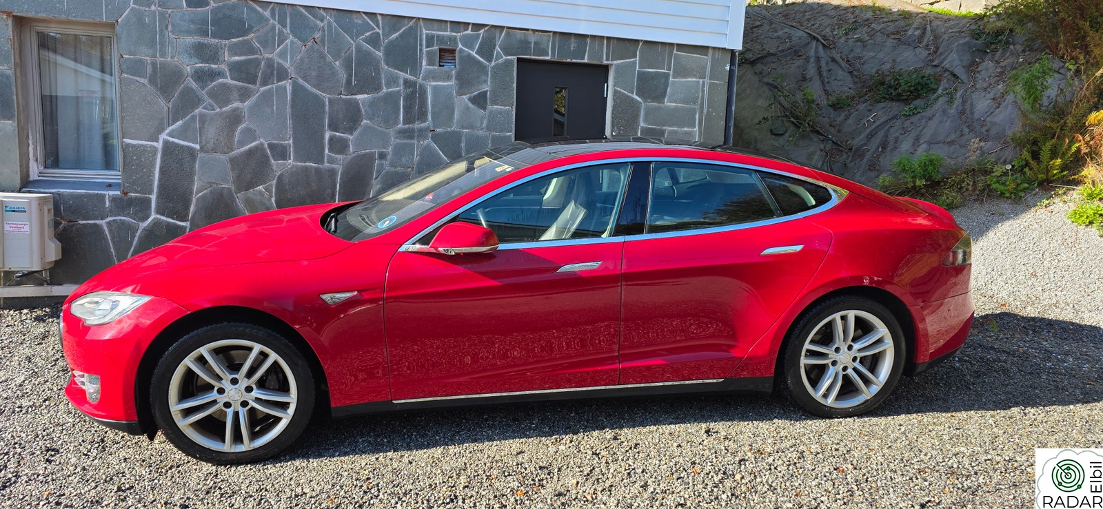 TESLA MOTORS MODEL S 85