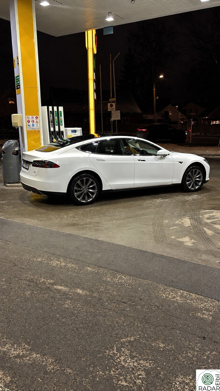 TESLA MOTORS MODEL S 85