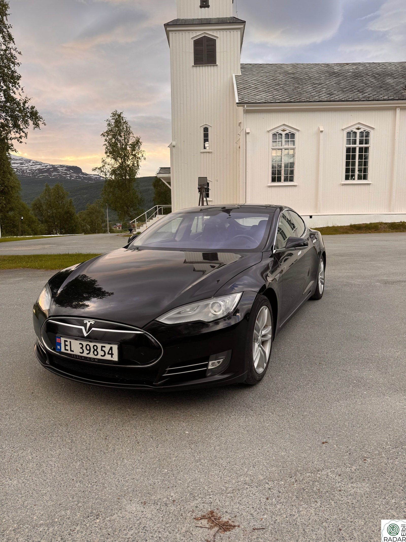 TESLA MOTORS MODEL S 85