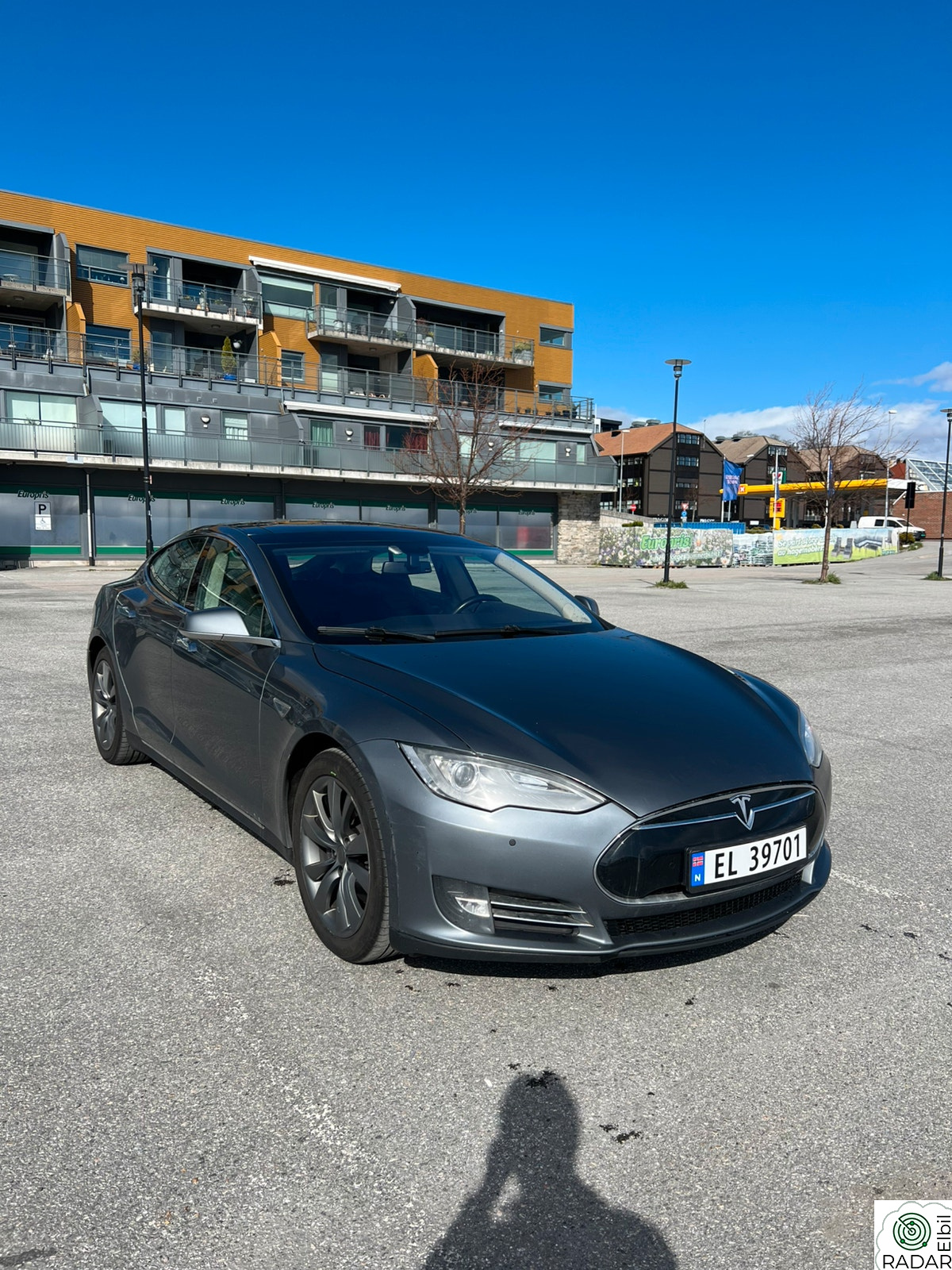 TESLA MOTORS MODEL S 85/Gratis superlading/Premium connectivity/Nytt batteri