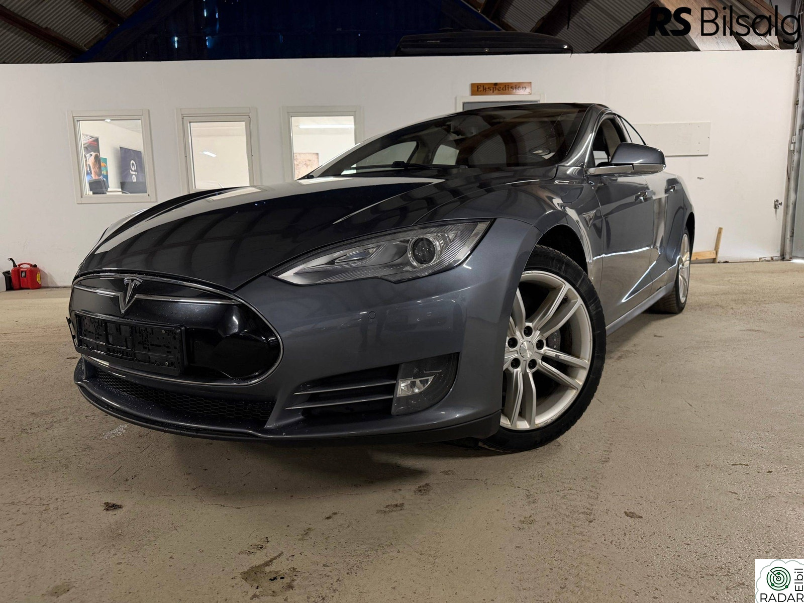 TESLA MOTORS MODEL S P85/CCS/SKINN/LUFTFJ/PREMIUM LYD/SOLTAK
