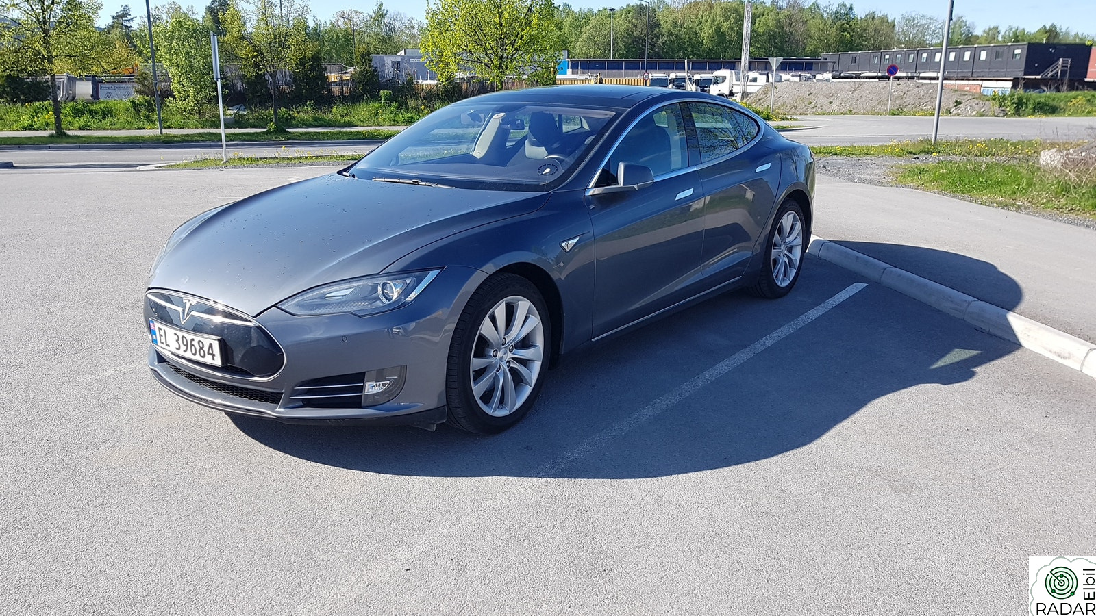 TESLA MOTORS MODEL S 85