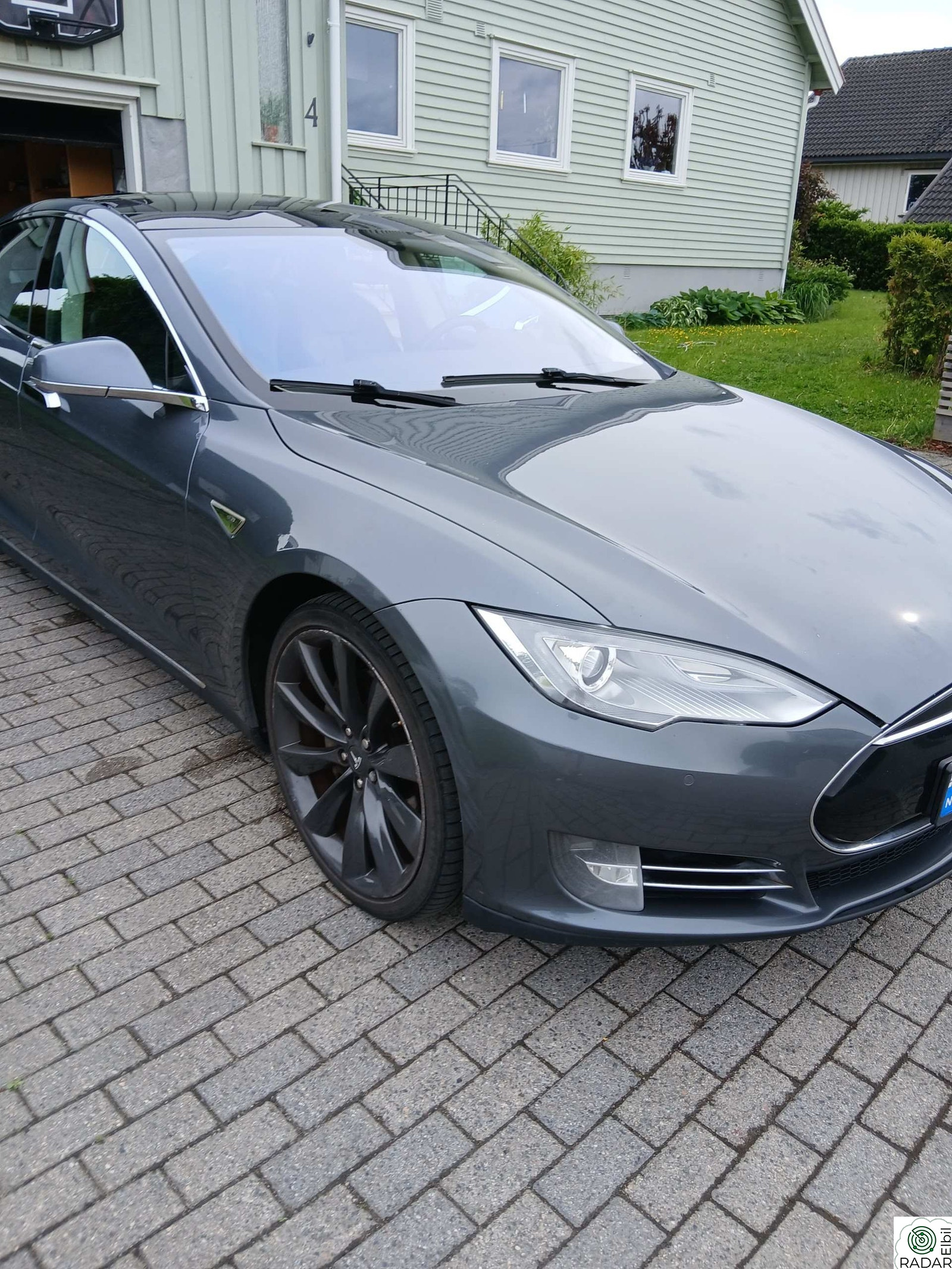 TESLA MOTORS MODEL S 85