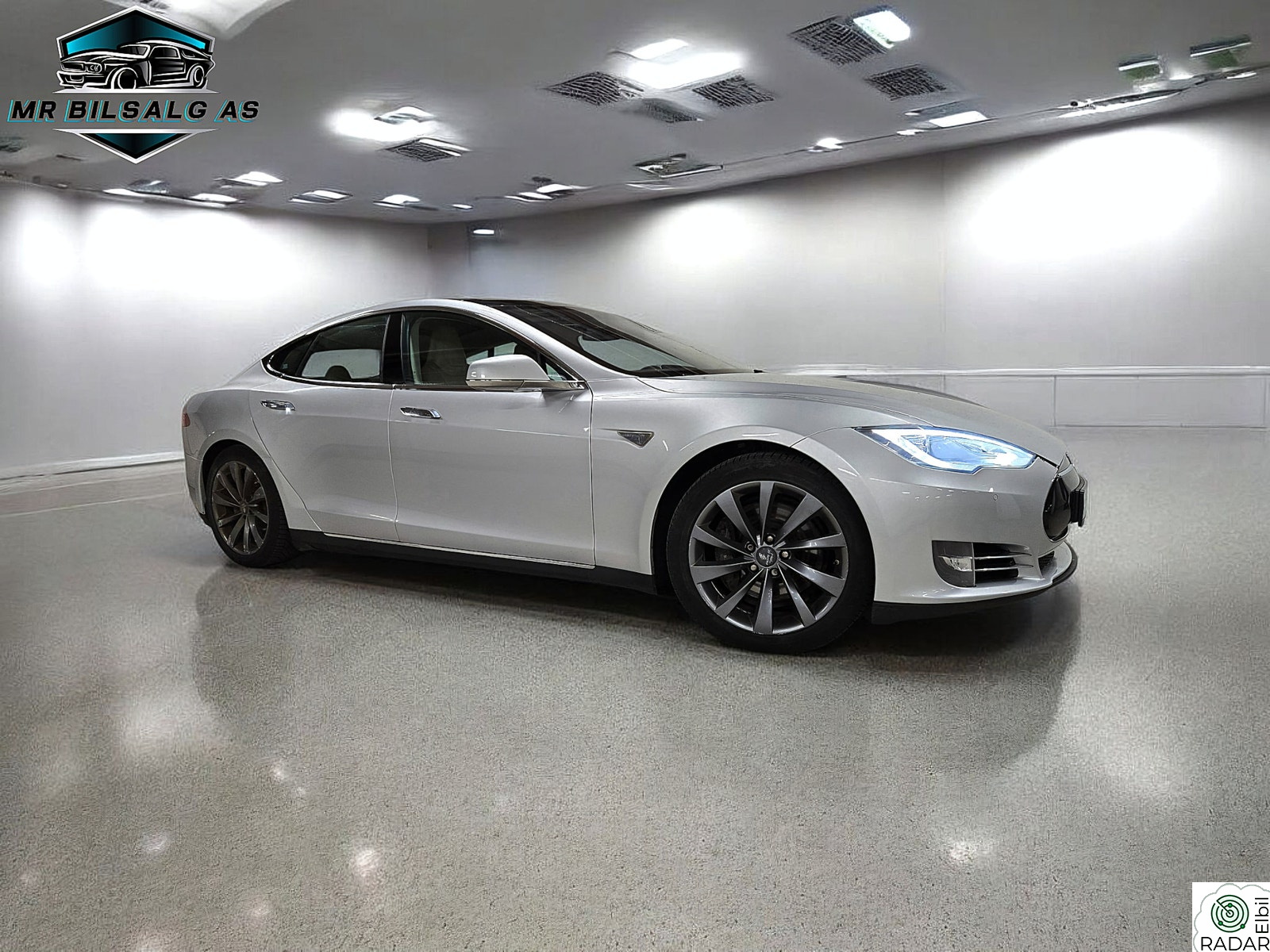 TESLA MOTORS MODEL S 85/Gratis Lading/ Batteriet er byttet / EU 01.2027