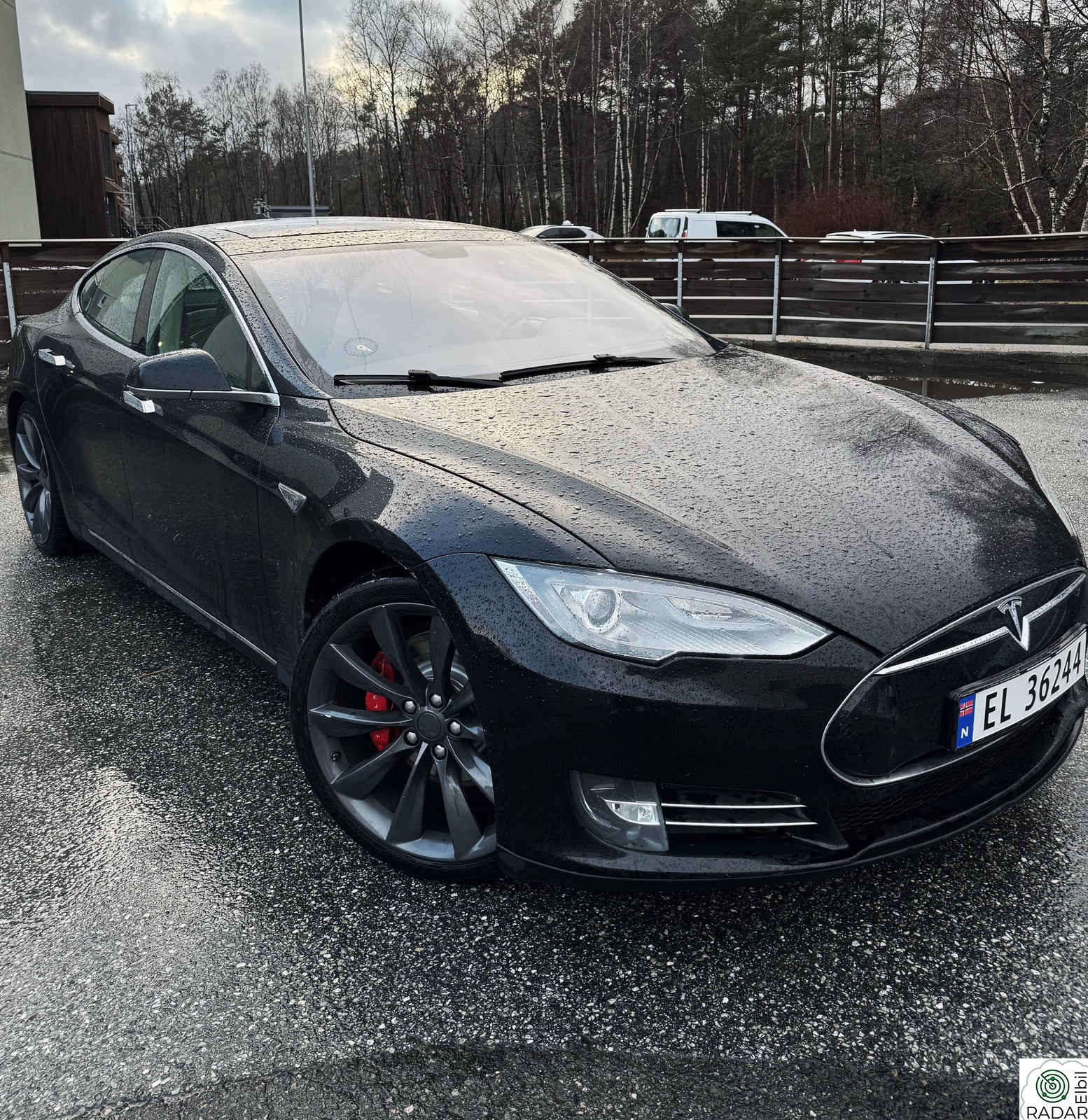 TESLA MOTORS MODEL S P85+|Nytt Batteri|Gratis Lading