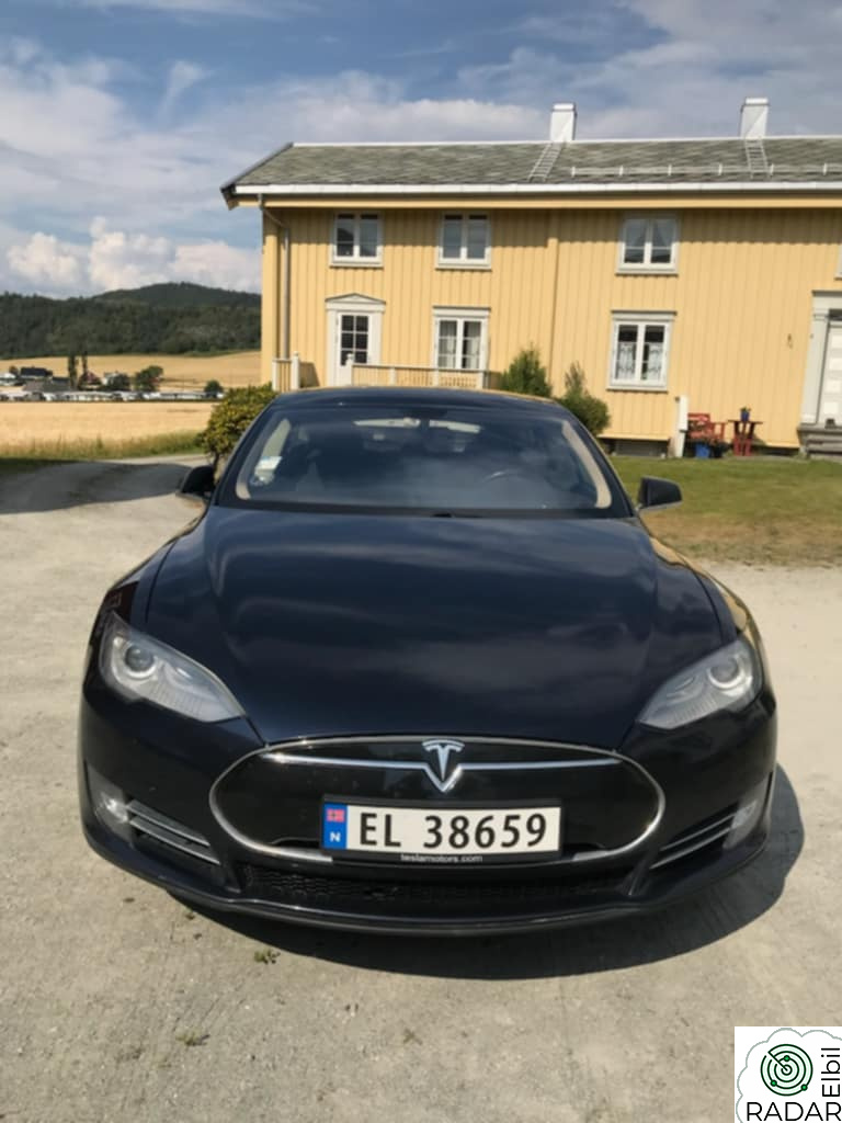 TESLA MOTORS MODEL S 85 / Defekt Batteri