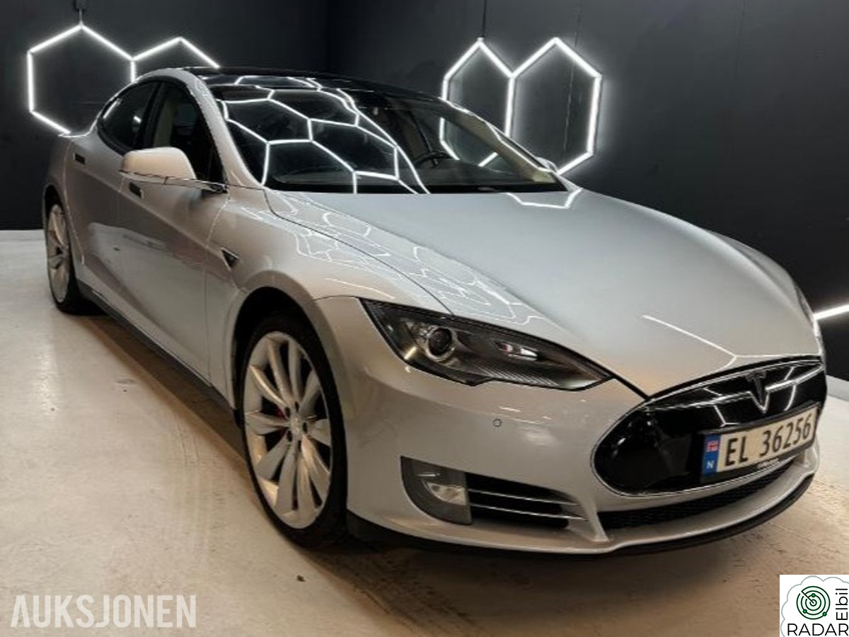 TESLA MOTORS MODEL S P85 GRATIS LADING EU OK