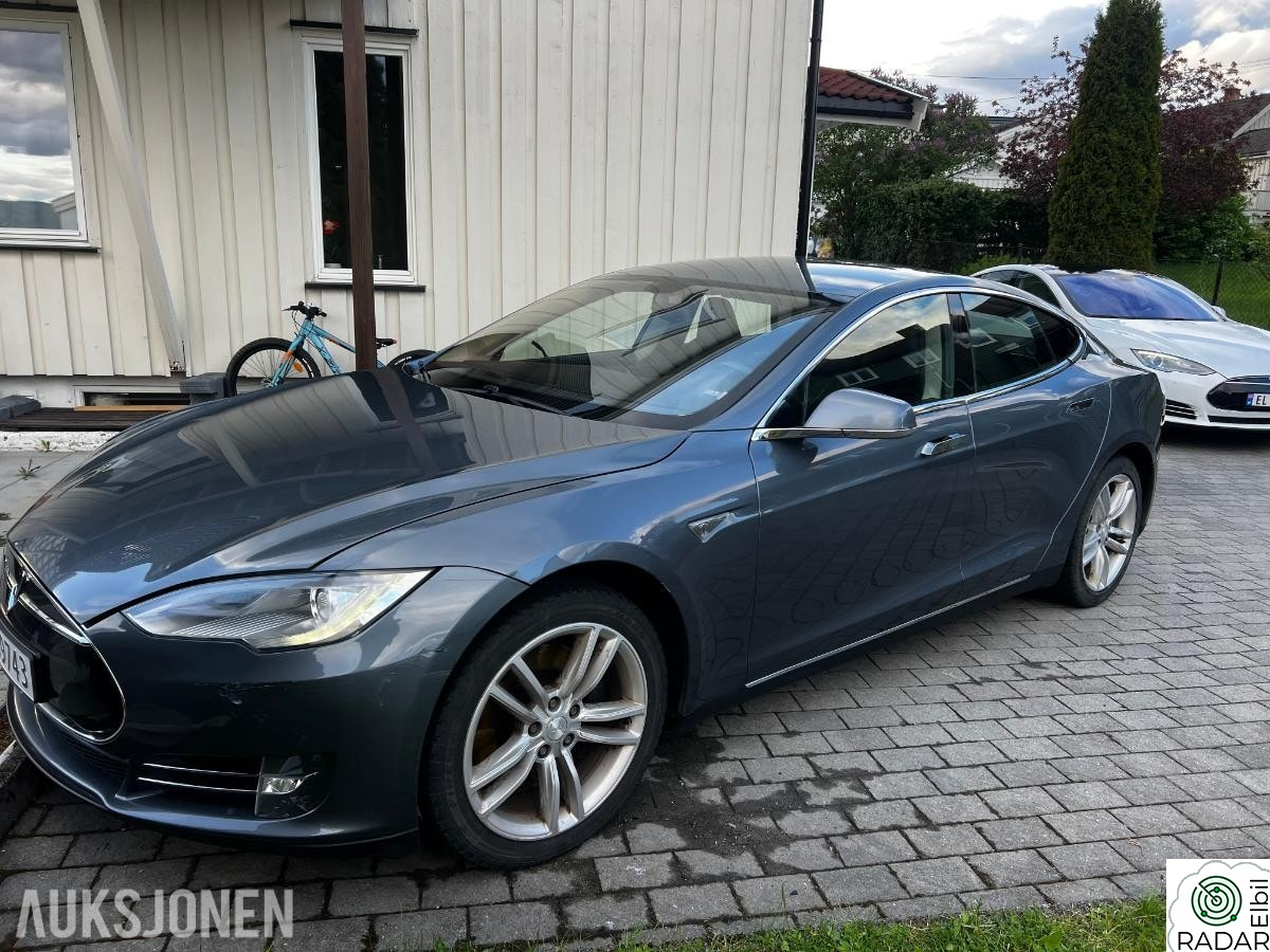 TESLA MOTORS MODEL S GRATIS LADING TECH PAKKE, VINTERPAKKE, CCS LADING