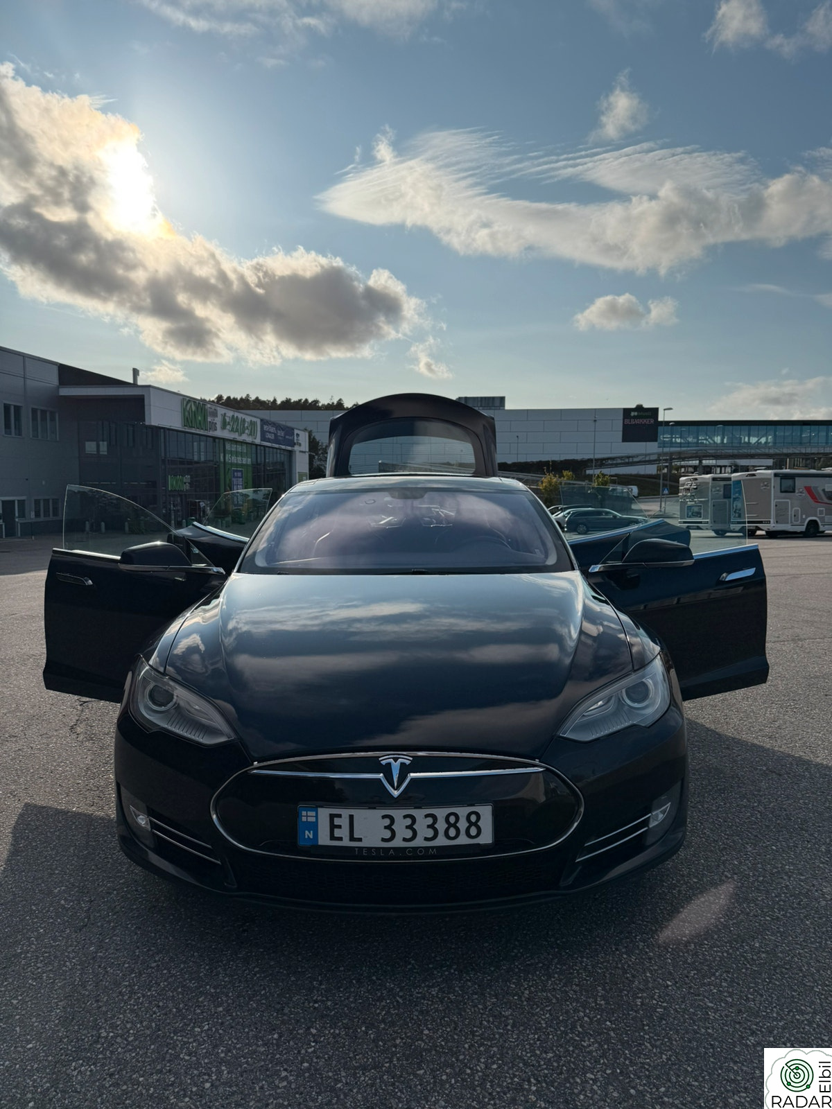 TESLA MOTORS MODEL S 85P Performance