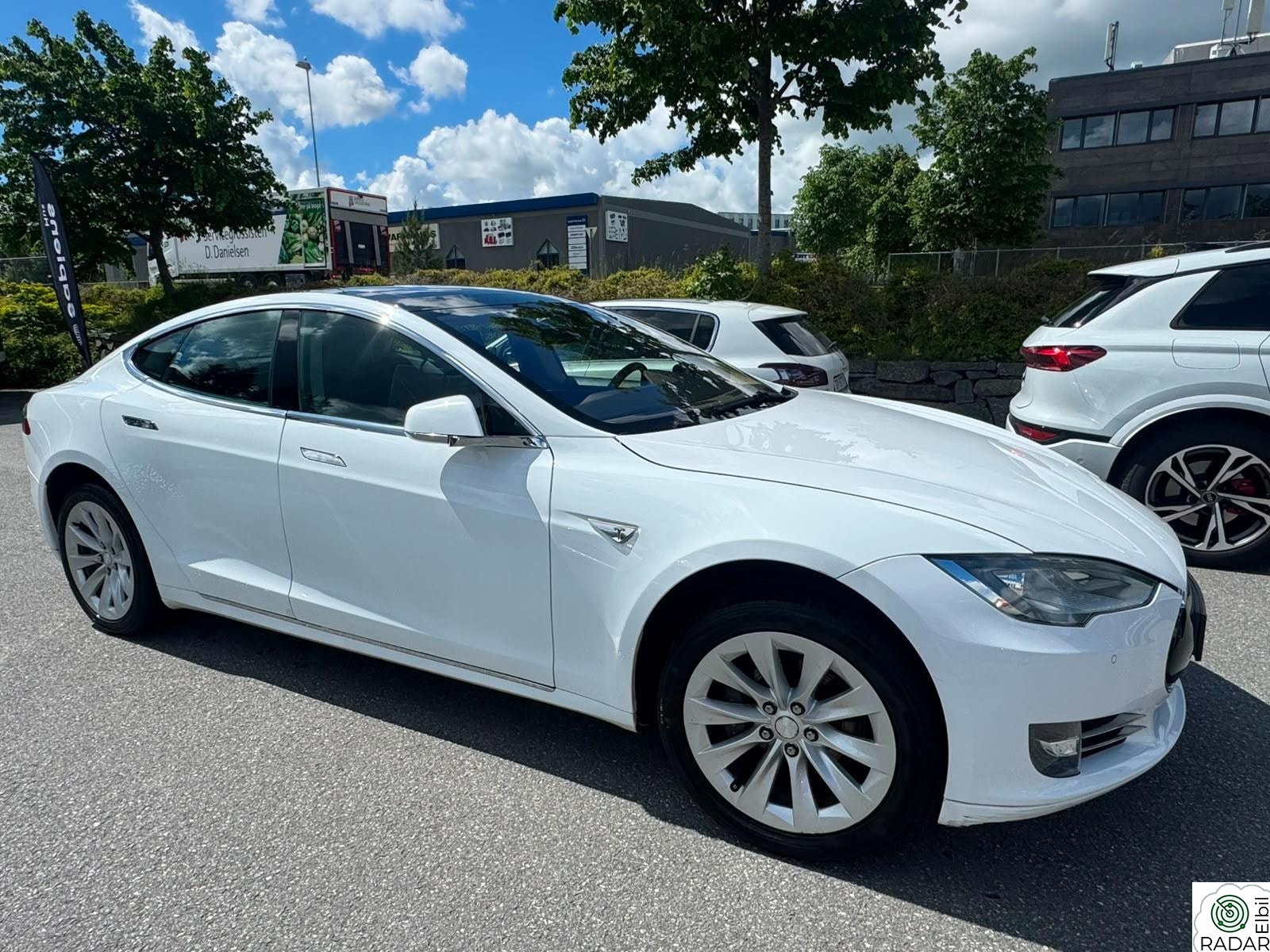 TESLA MOTORS MODEL S P85 PREMIUM/GRATIS LADING/SKINN/KAM/PANO/CCS/EU28/S+V++