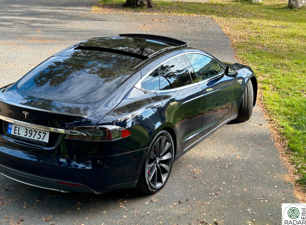 TESLA MOTORS MODEL S 85+