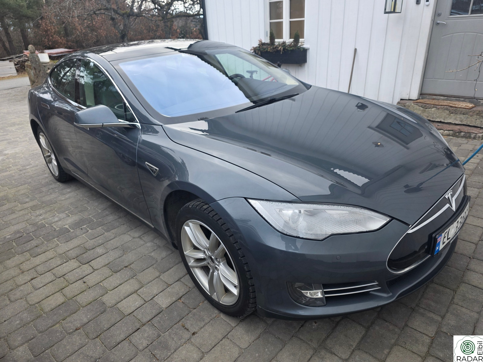 TESLA MOTORS MODEL S 85
