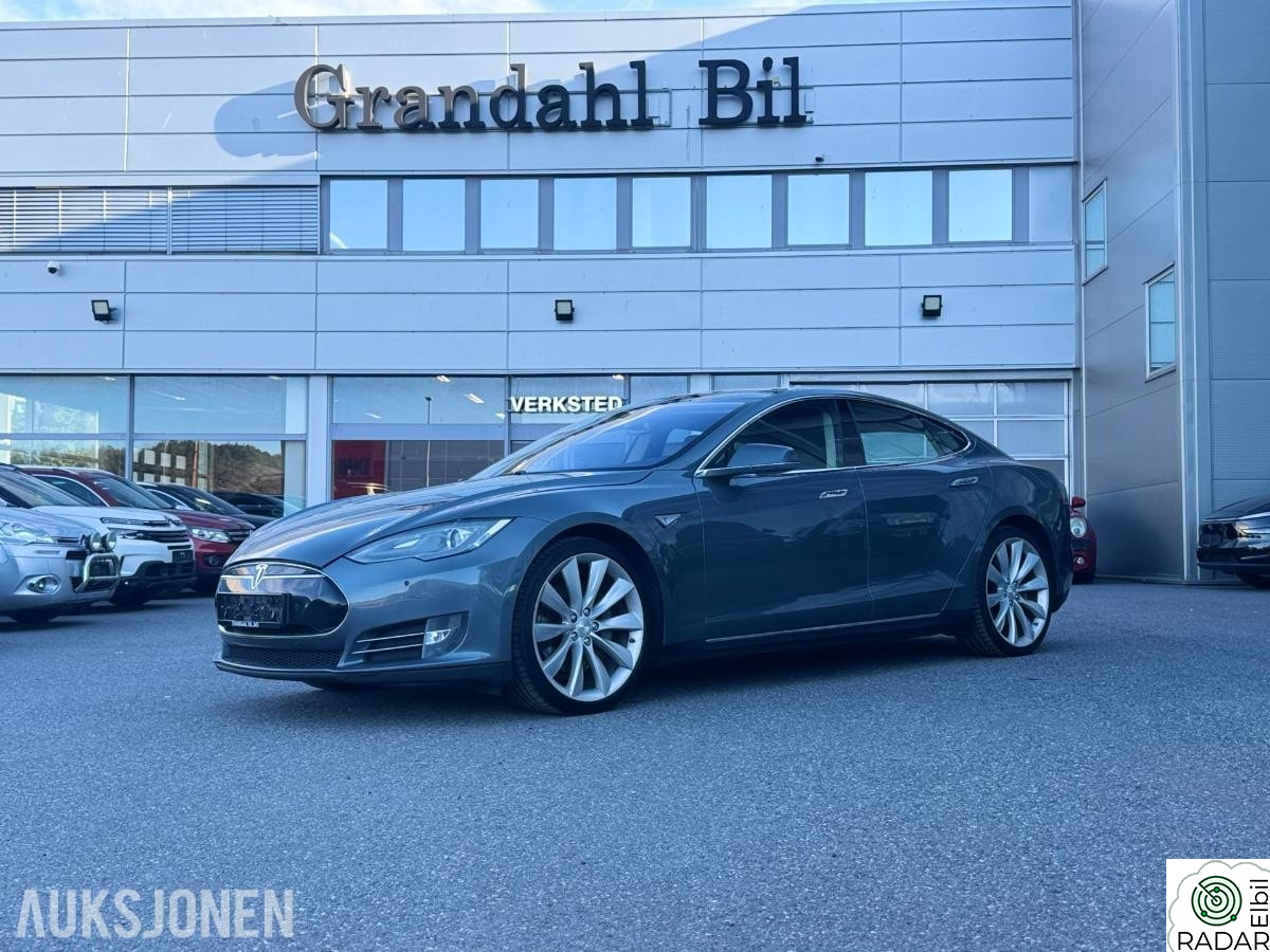 TESLA MOTORS MODEL S MODEL S85 - EXPORT - FREE SUPERCHARGING - GRATIS LADING