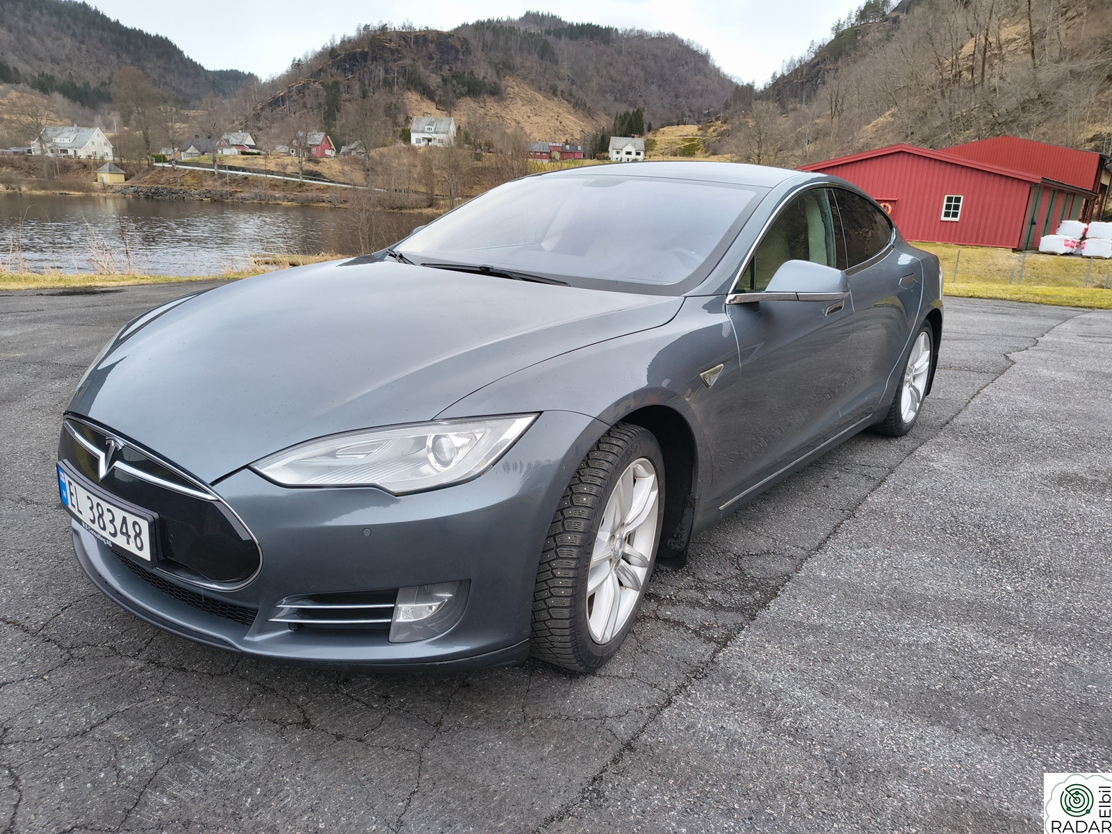 TESLA MOTORS MODEL S 85