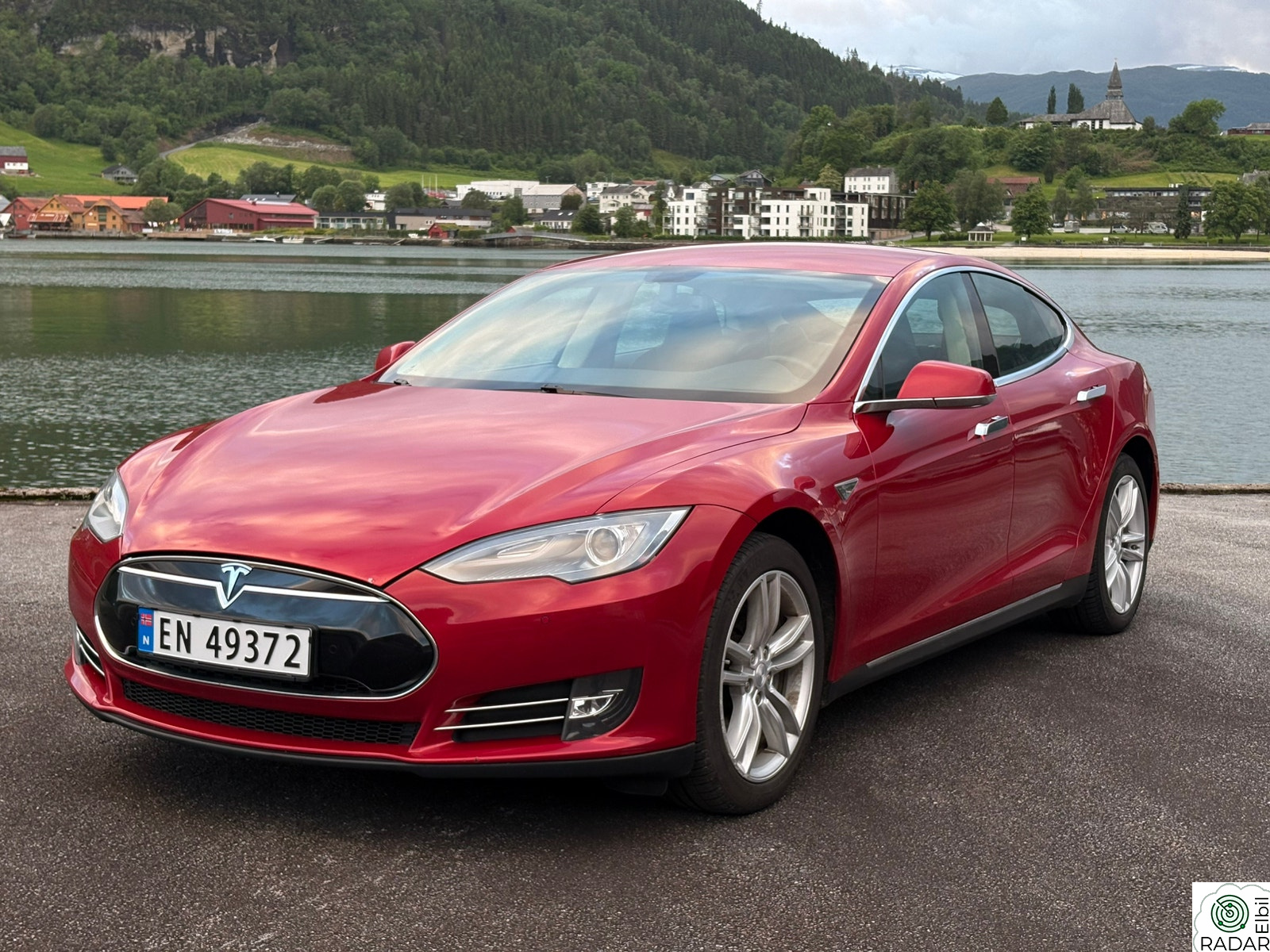 TESLA MOTORS MODEL S EU TIL 30.06.2028!!