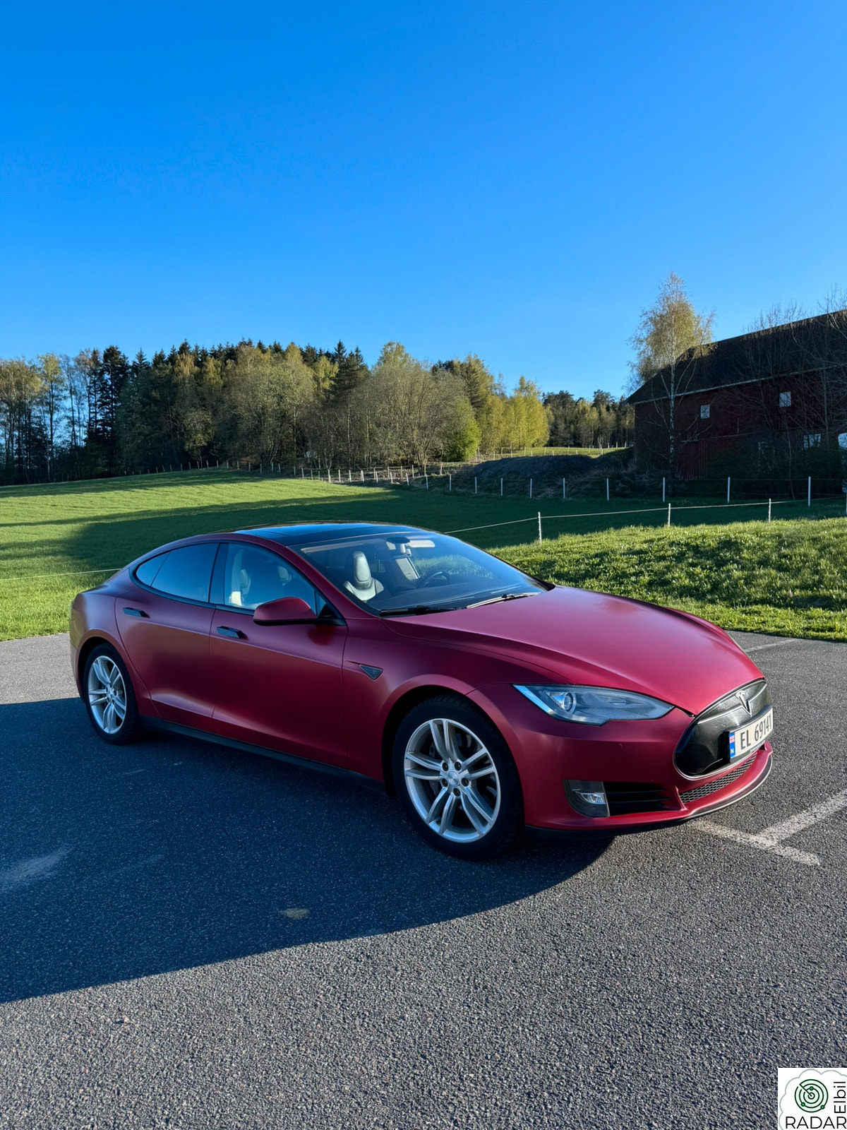 TESLA MOTORS MODEL S 85
