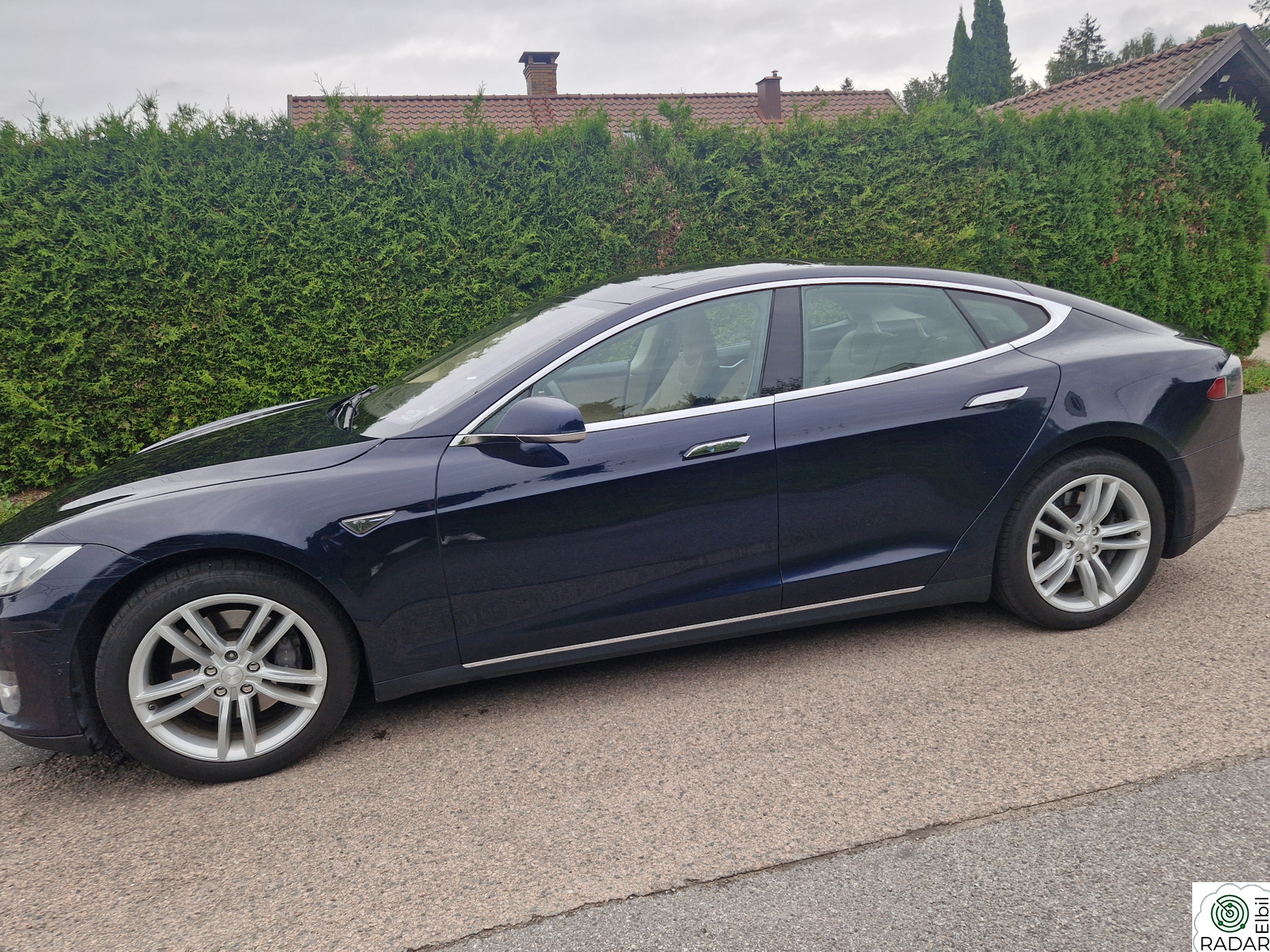 TESLA MOTORS MODEL S 85
