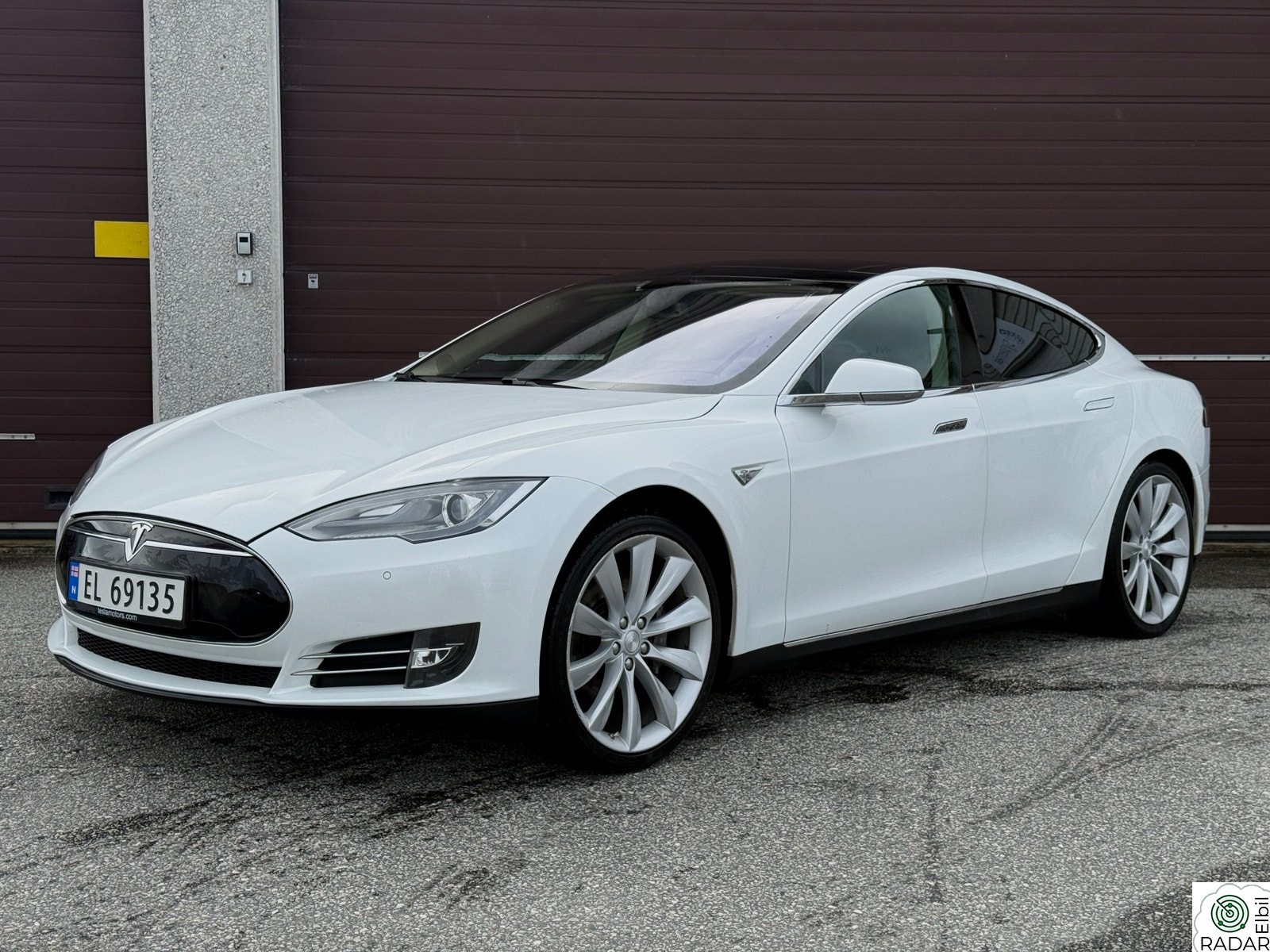 TESLA MOTORS MODEL S P85/GRATIS LADING/BATTERI/MOTOR BYTTET/EU 09.27/PANO