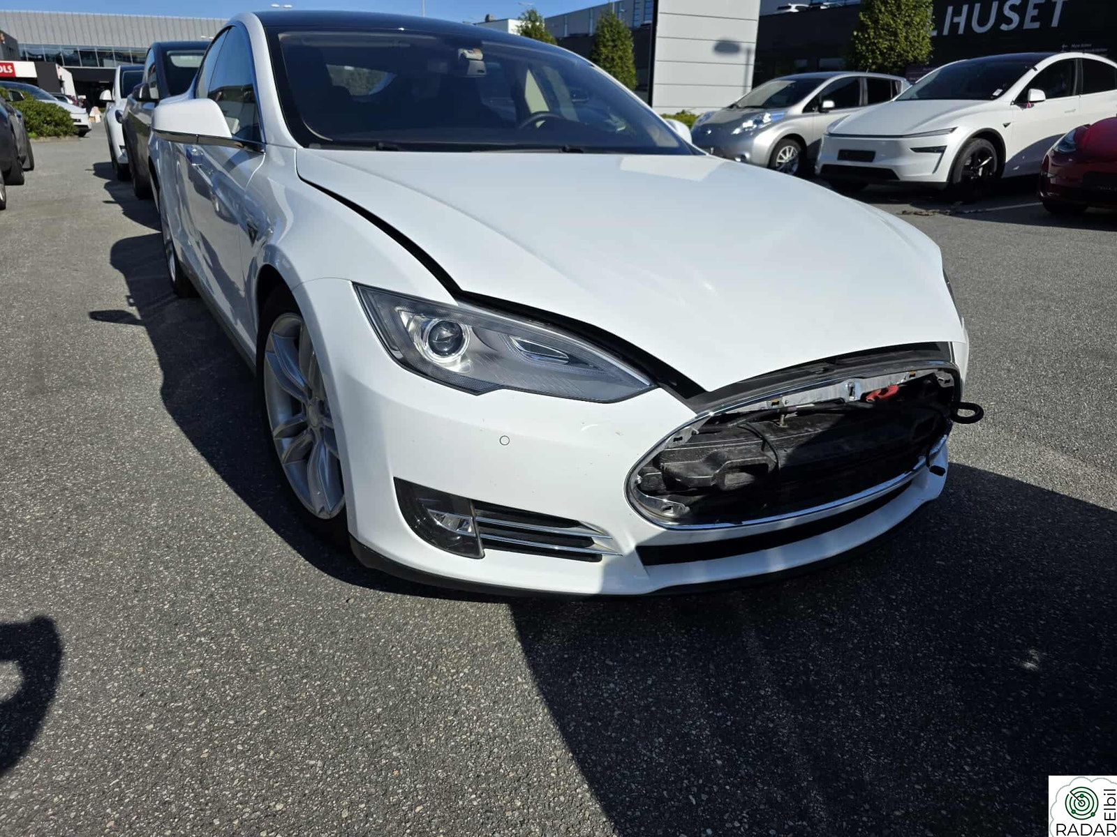 TESLA MOTORS MODEL S 85 / Gratis lading / 66.000 km / Problem med batteri