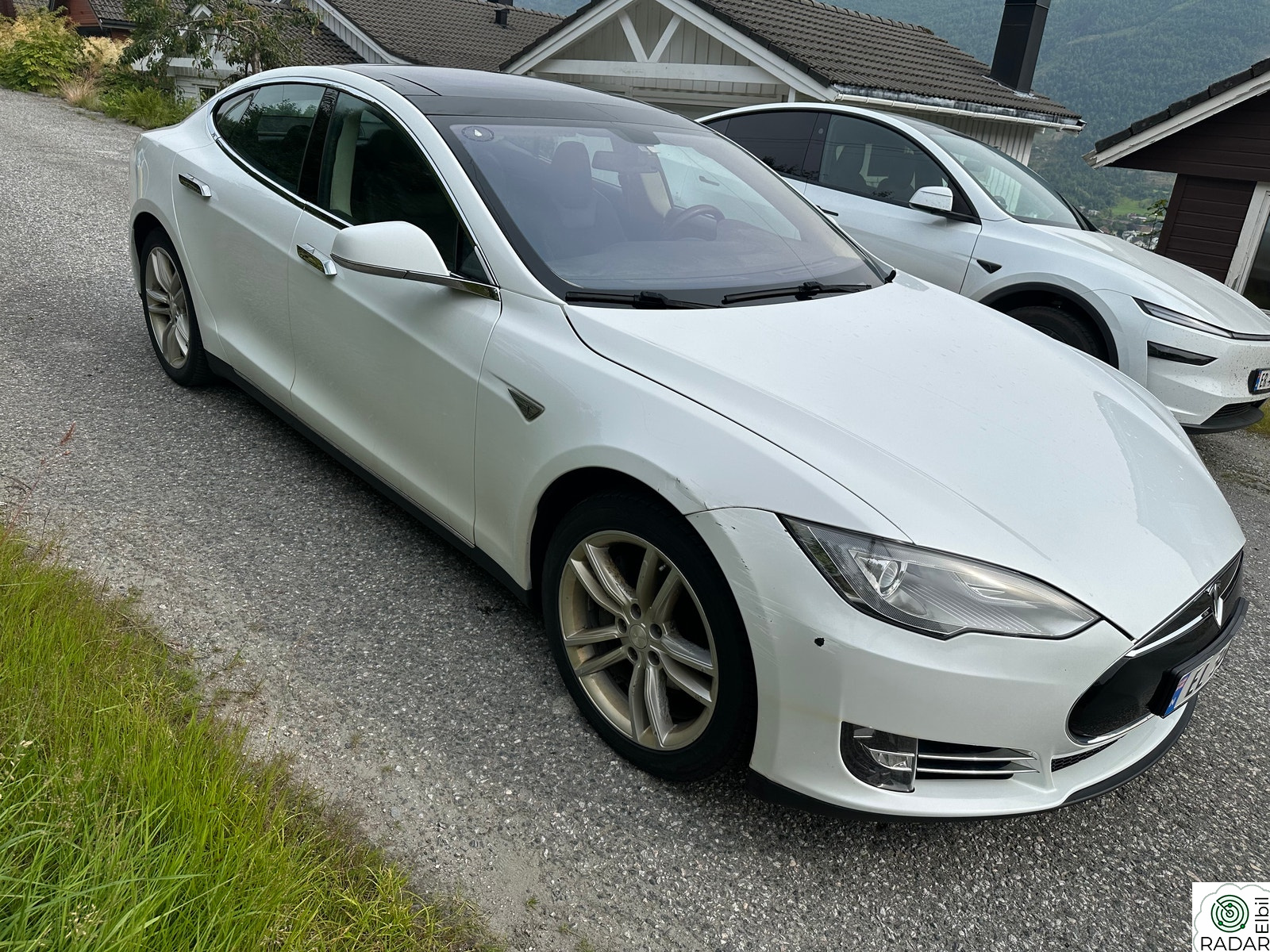 TESLA MOTORS MODEL S 85
