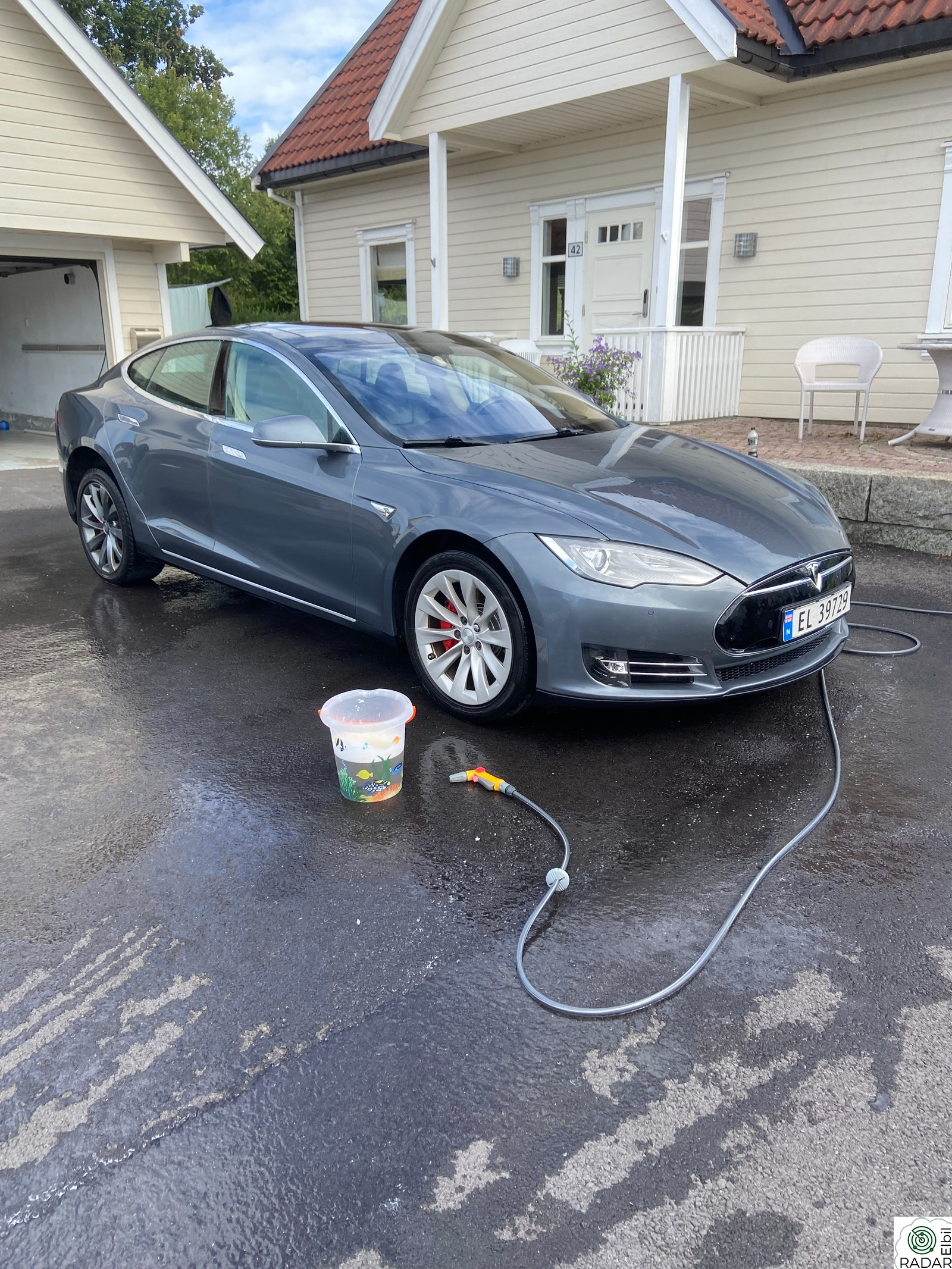 TESLA MOTORS MODEL S 85