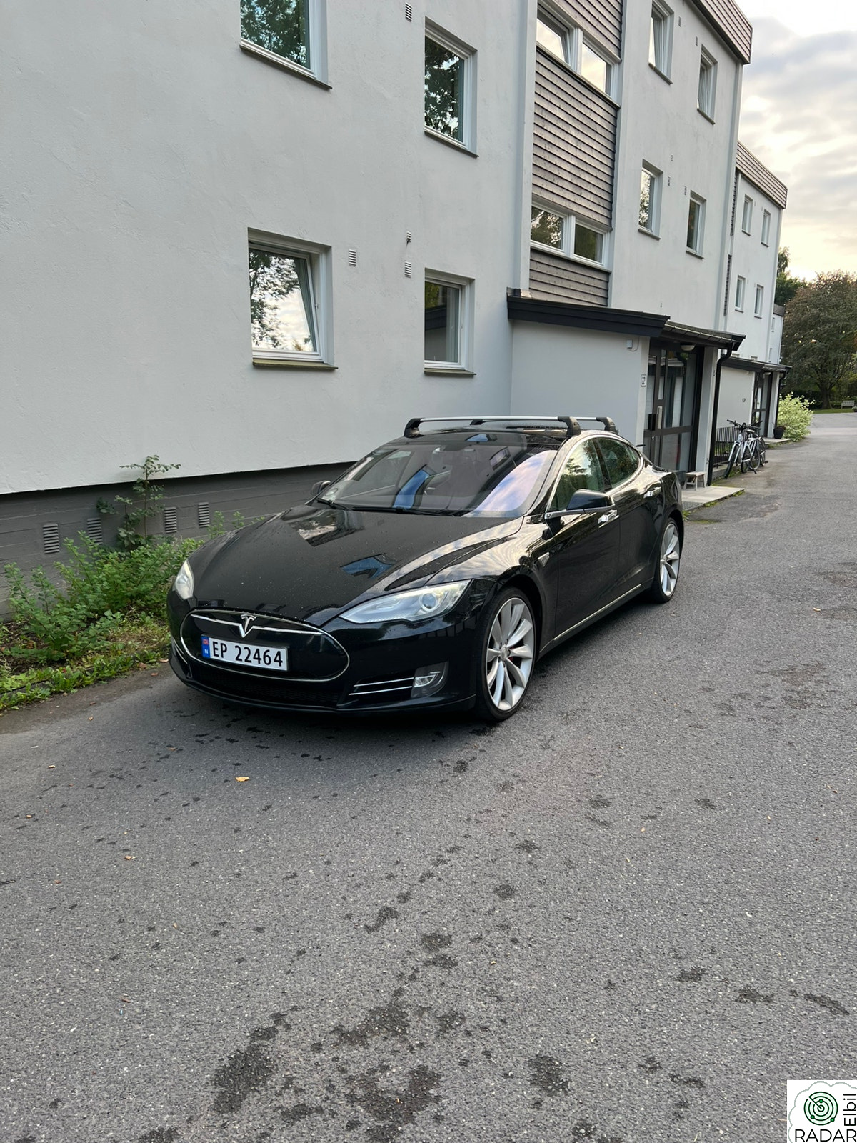 TESLA MOTORS MODEL S P85