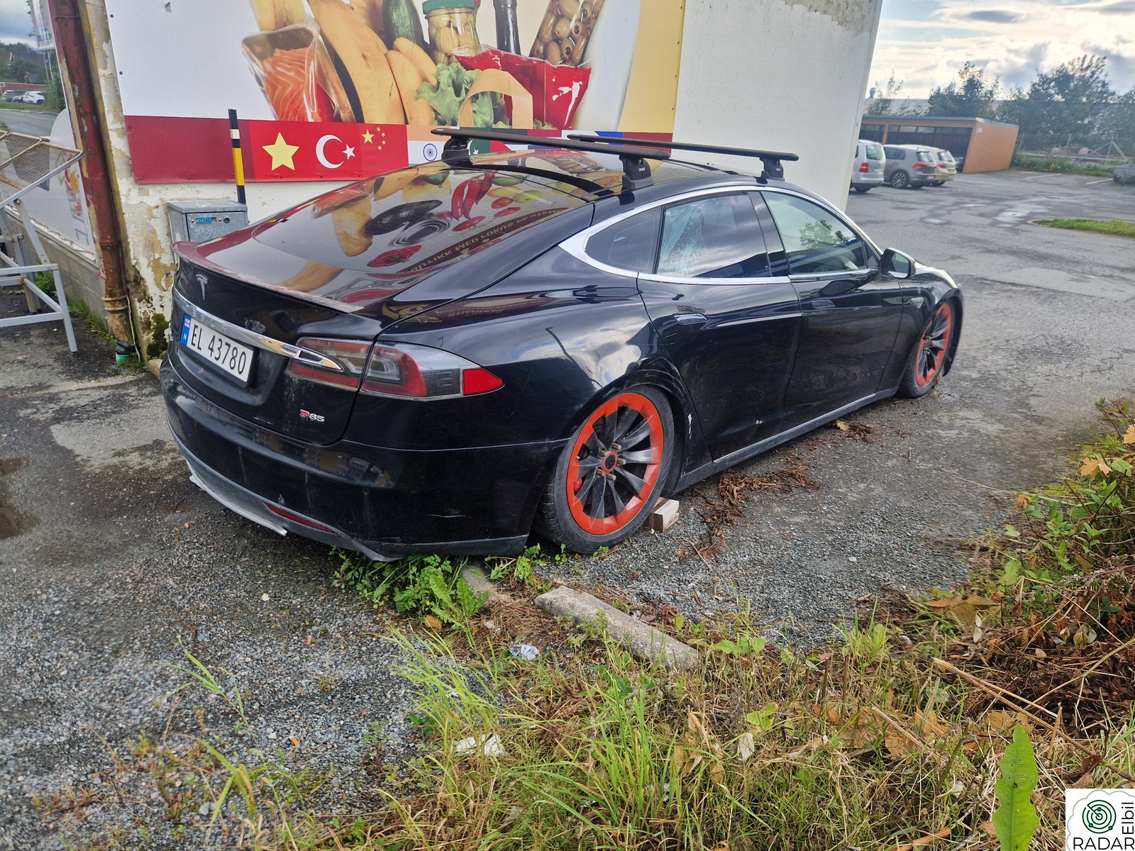TESLA MOTORS MODEL S 85P Performance