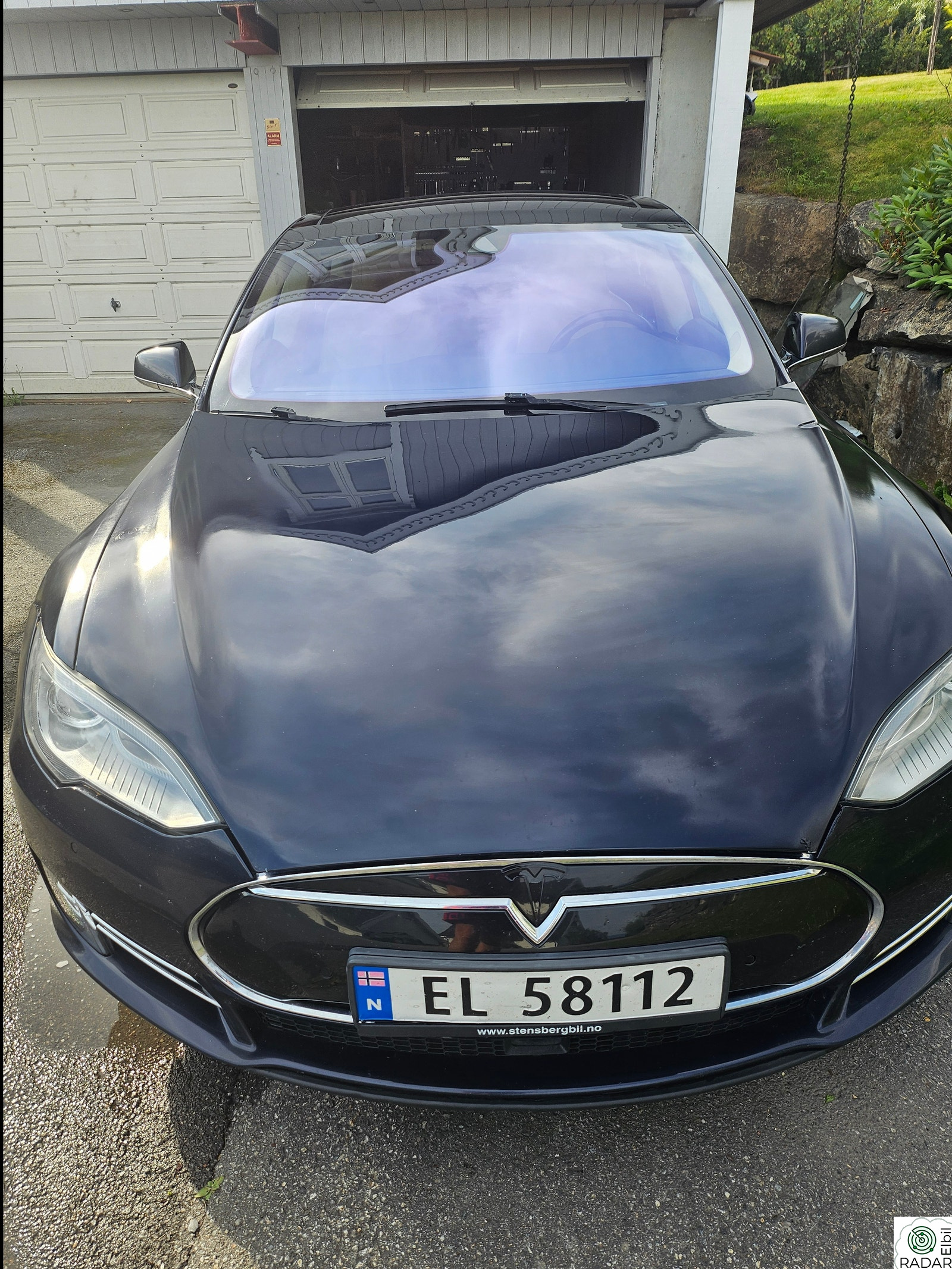 TESLA MOTORS Model S 85