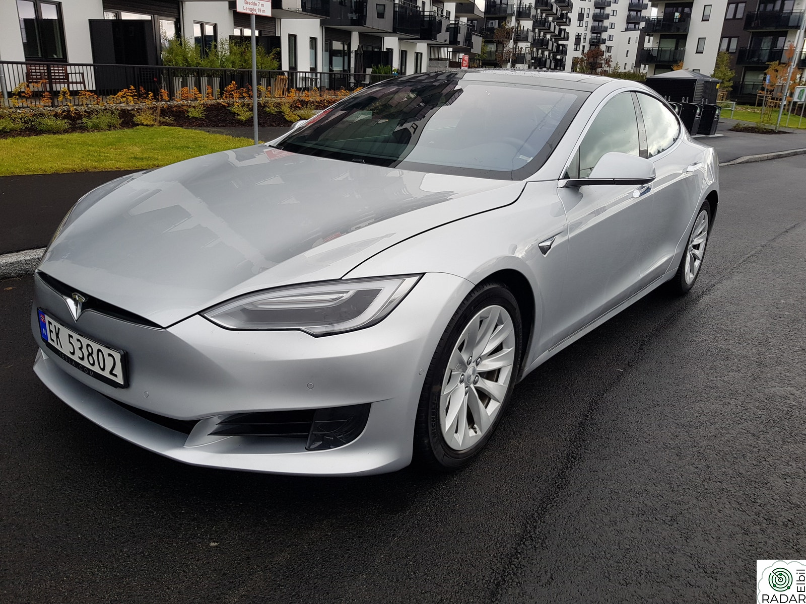 TESLA MOTORS Model S 75
