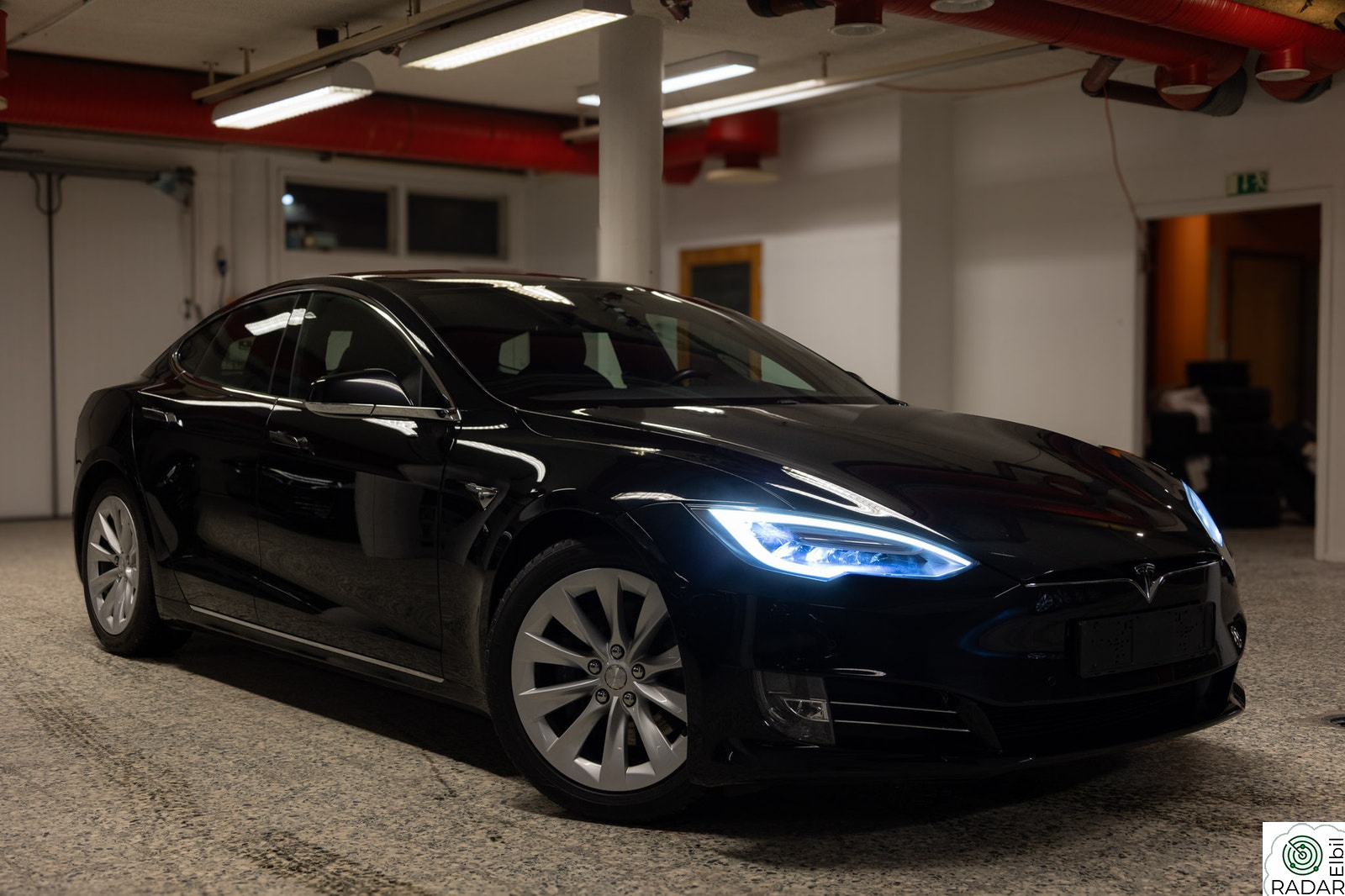 TESLA Model S 75D / 480 WLTP - 1 EIER - SVÆRT LAV KM - SÆRDELES PEN.