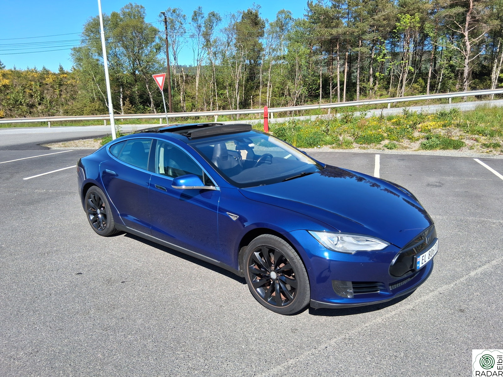 TESLA MOTORS Model S 70