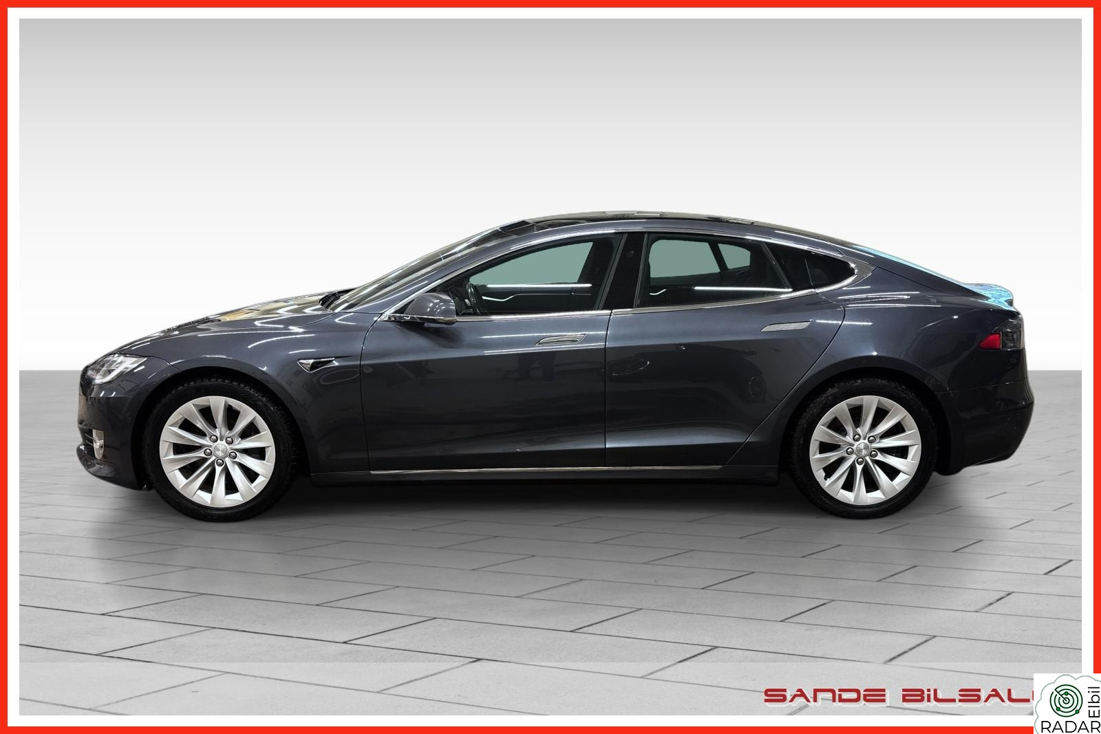 TESLA Model S Autopilot.Dab.Soltak.Adaptiv Cruisekontrol.