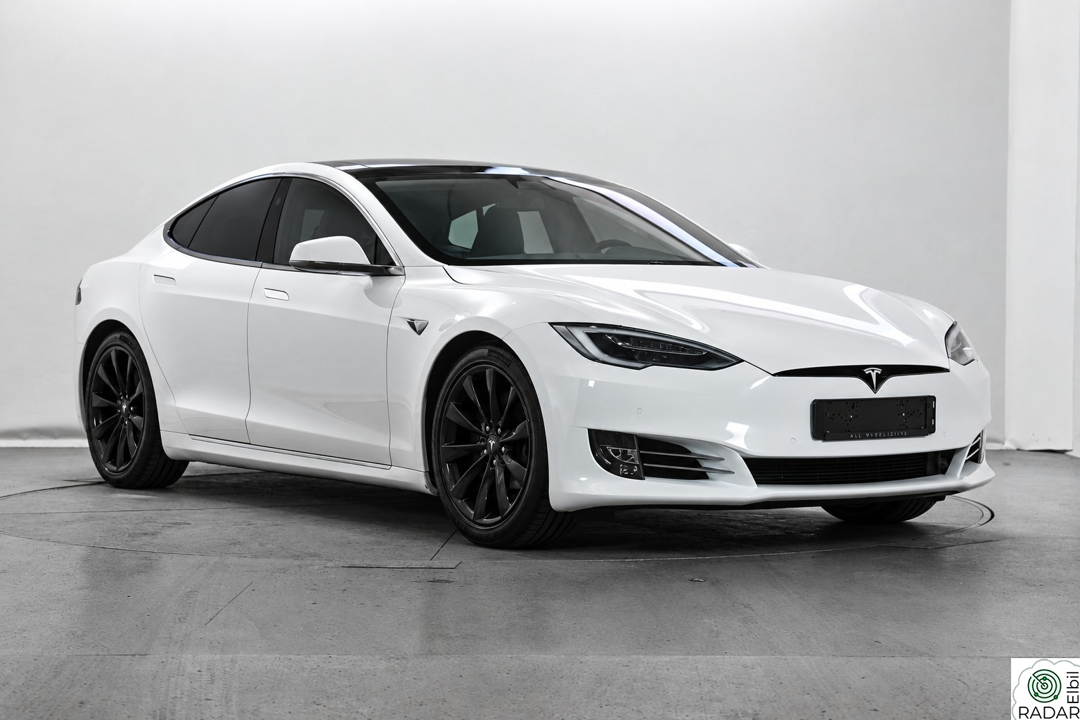 TESLA MOTORS Model S 75D 4WD EU-OK EAP PANO LUFT PREMIUM C. STOR BATTERI