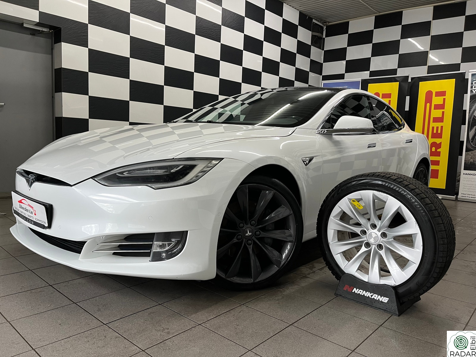 TESLA Model S S75D*524HK*490KM*NORSK*1-EIER*LAV KM*MYE UTSTYR*EU 2028