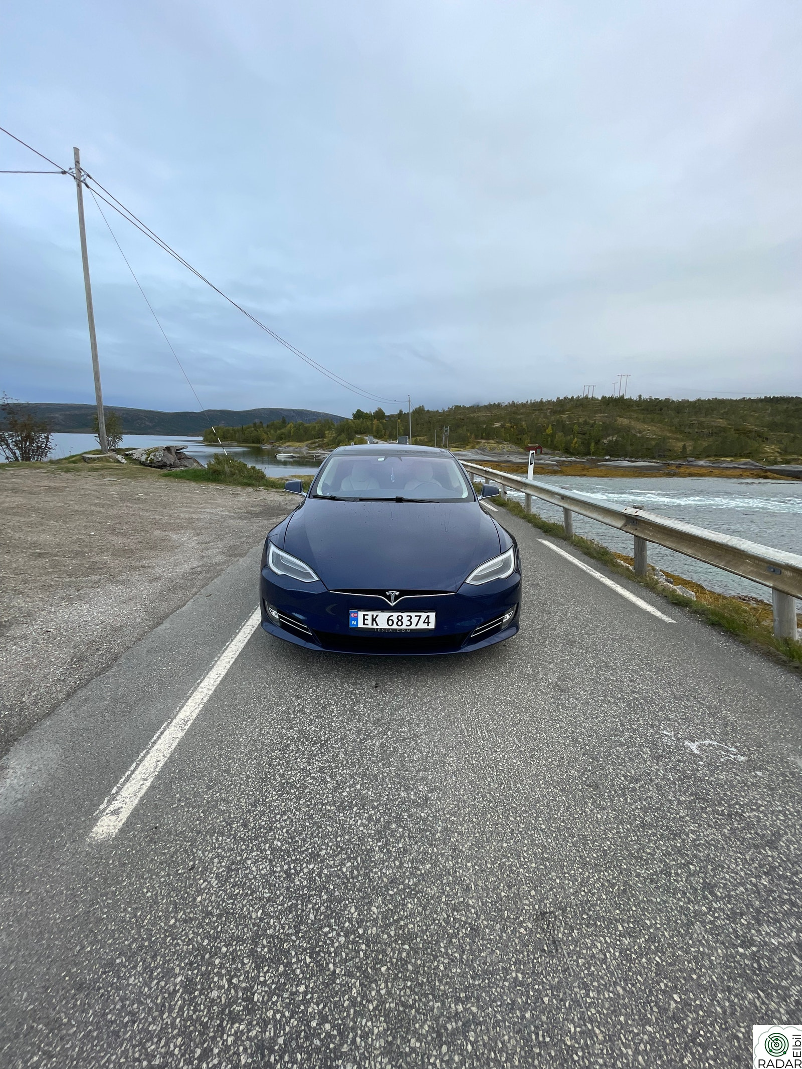 TESLA Model S 75D 4WD