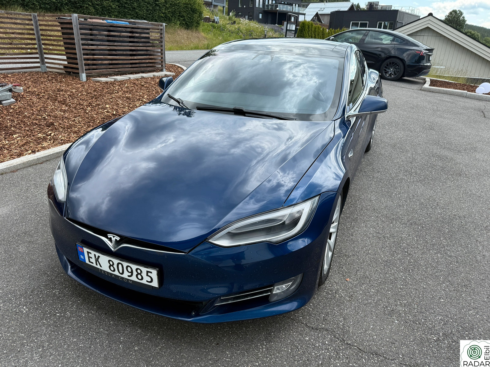 TESLA Model S 75D 4WD