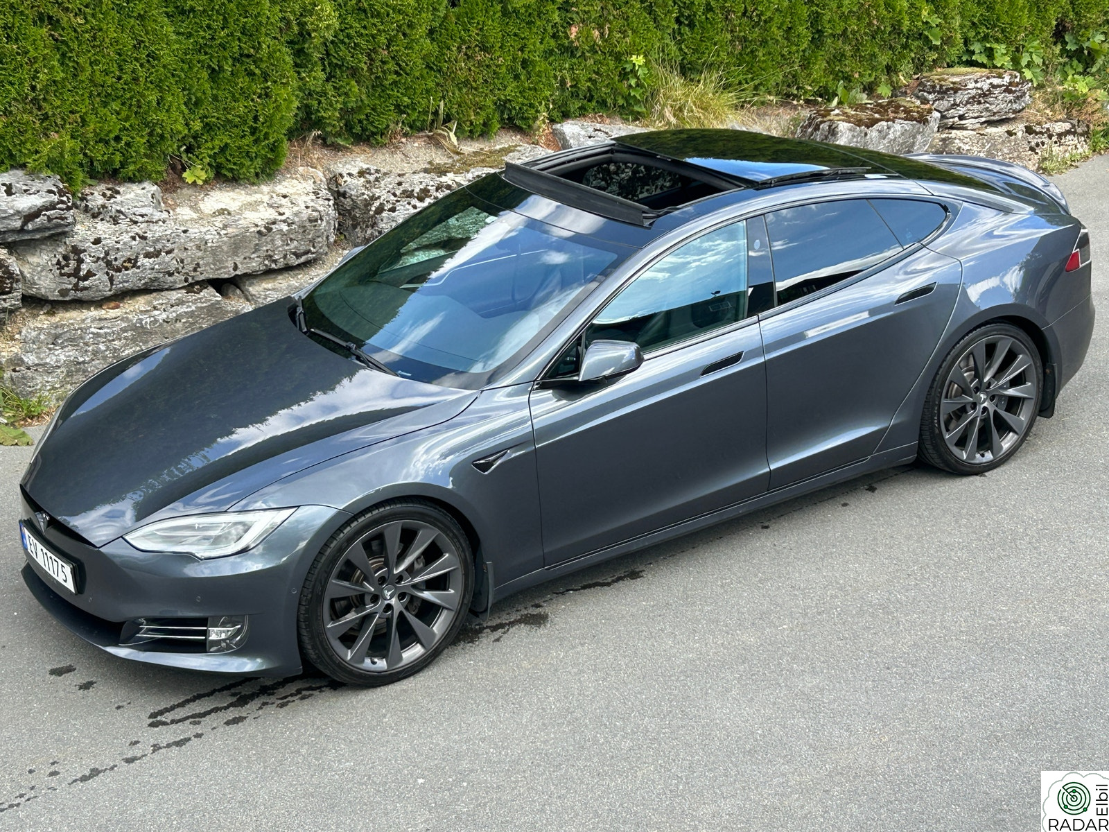 TESLA Model S 75D 4WD 524HK