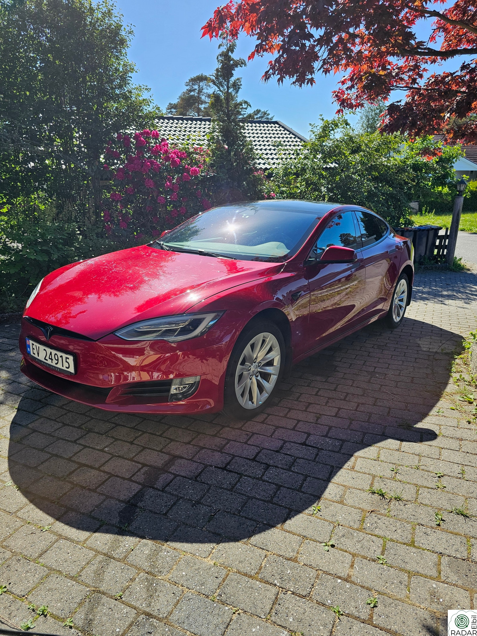 TESLA Model S 75D 4WD