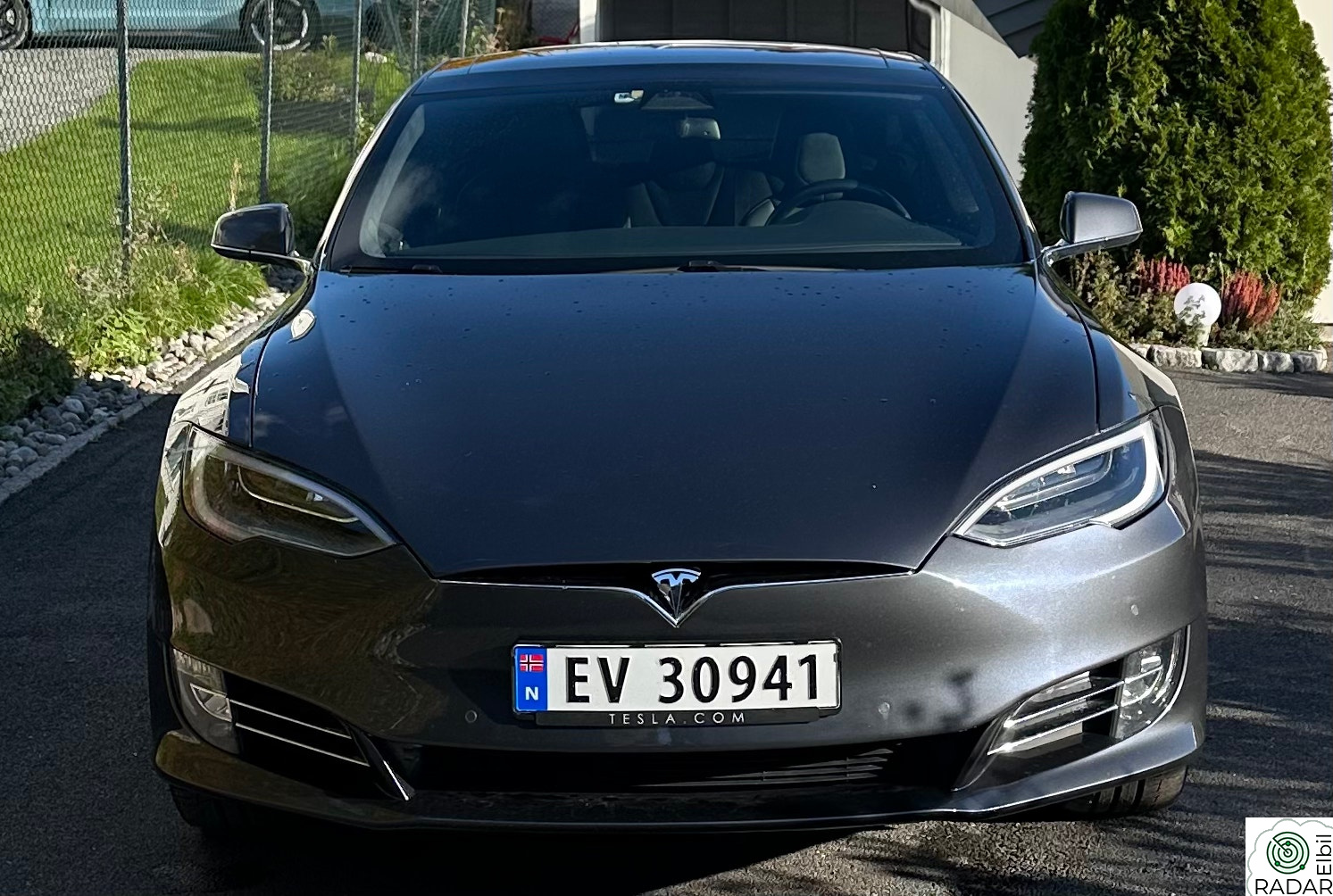 TESLA Model S 75D Premium Skinn Carbon Nytt hvbatteri 35’ Utv Garanti