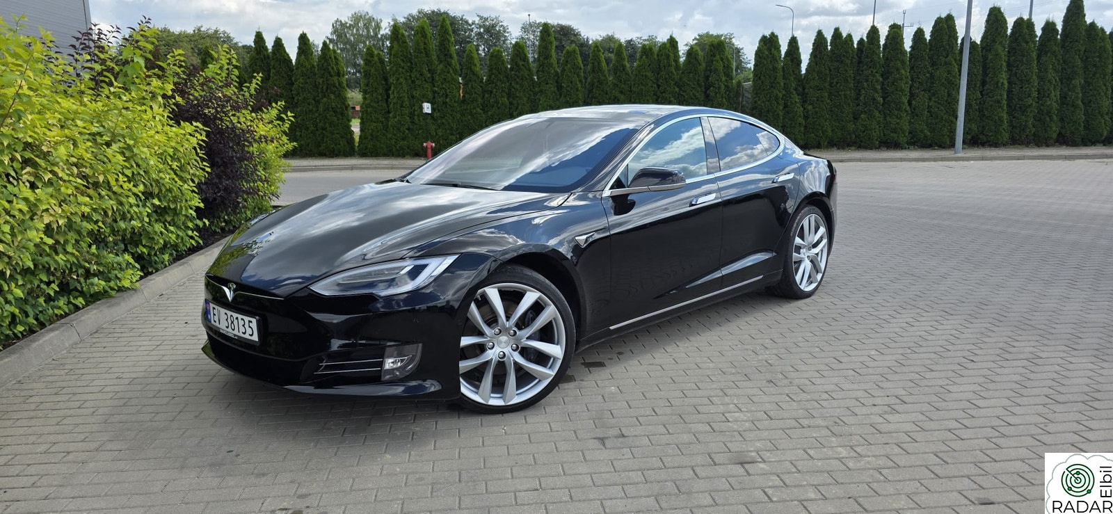 TESLA Model S