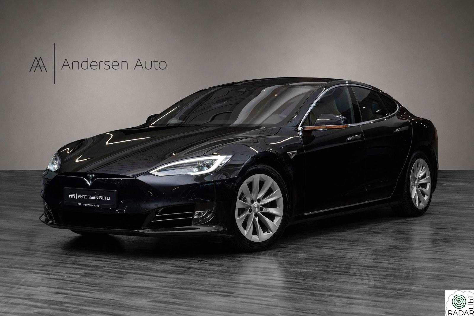 TESLA MOTORS Model S 75D - GRATIS LADING - AP - Skinn - Vinter ++