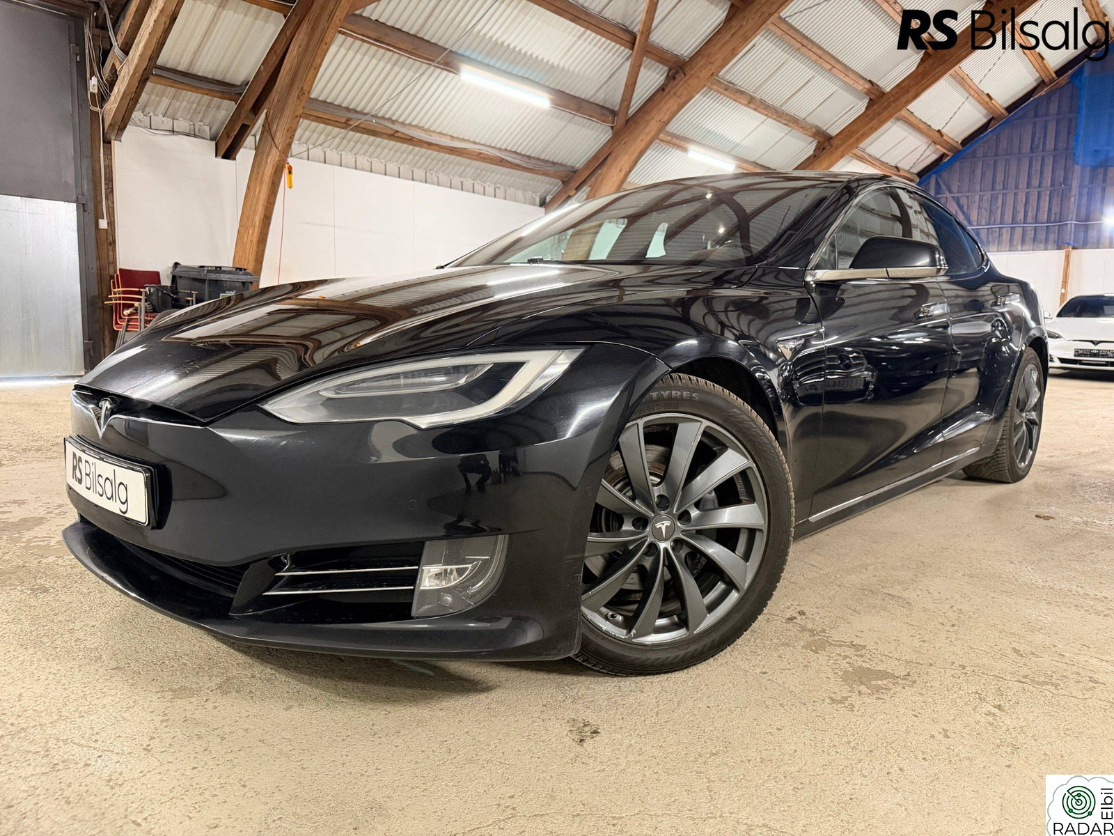 TESLA MOTORS Model S 75D/AWD/UTVIDET AUTOPILOT/HELSKINN/SOLTAK